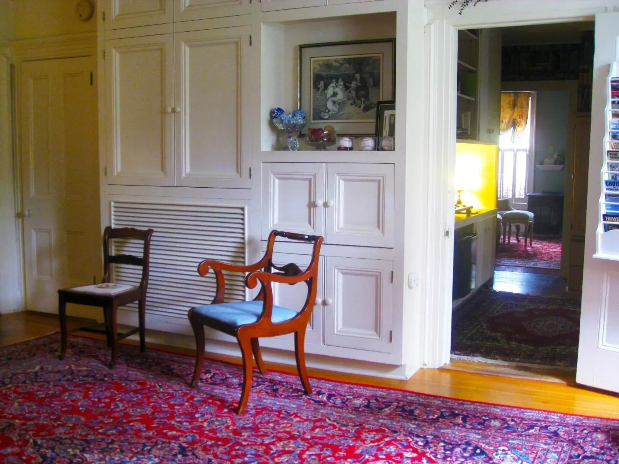 Living room, Seating Area in The White House Inn