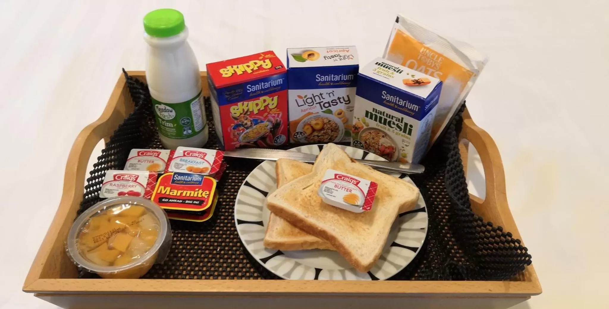 Breakfast in Alpine View Motel