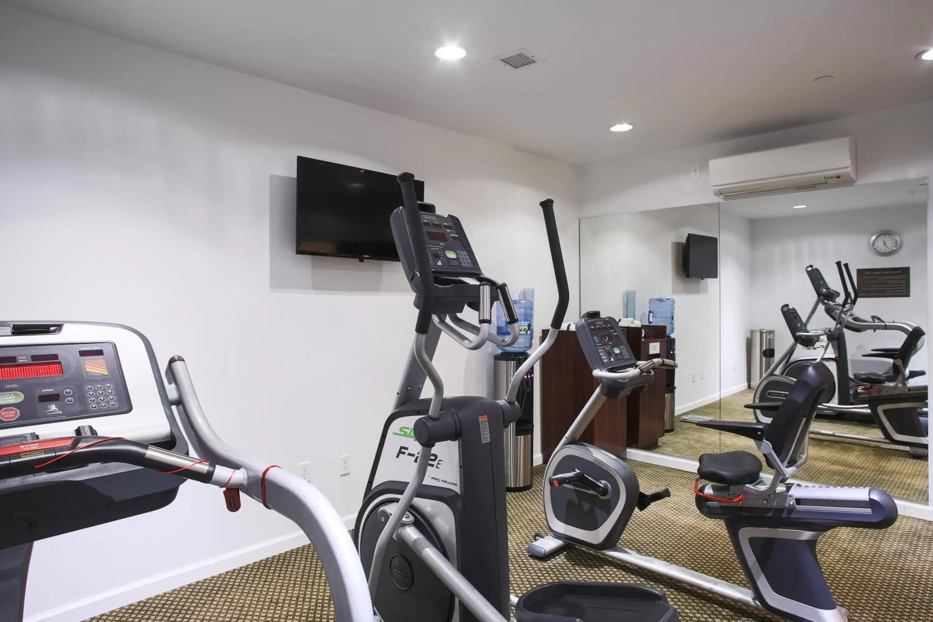 Fitness centre/facilities, Fitness Center/Facilities in Madison LES Hotel