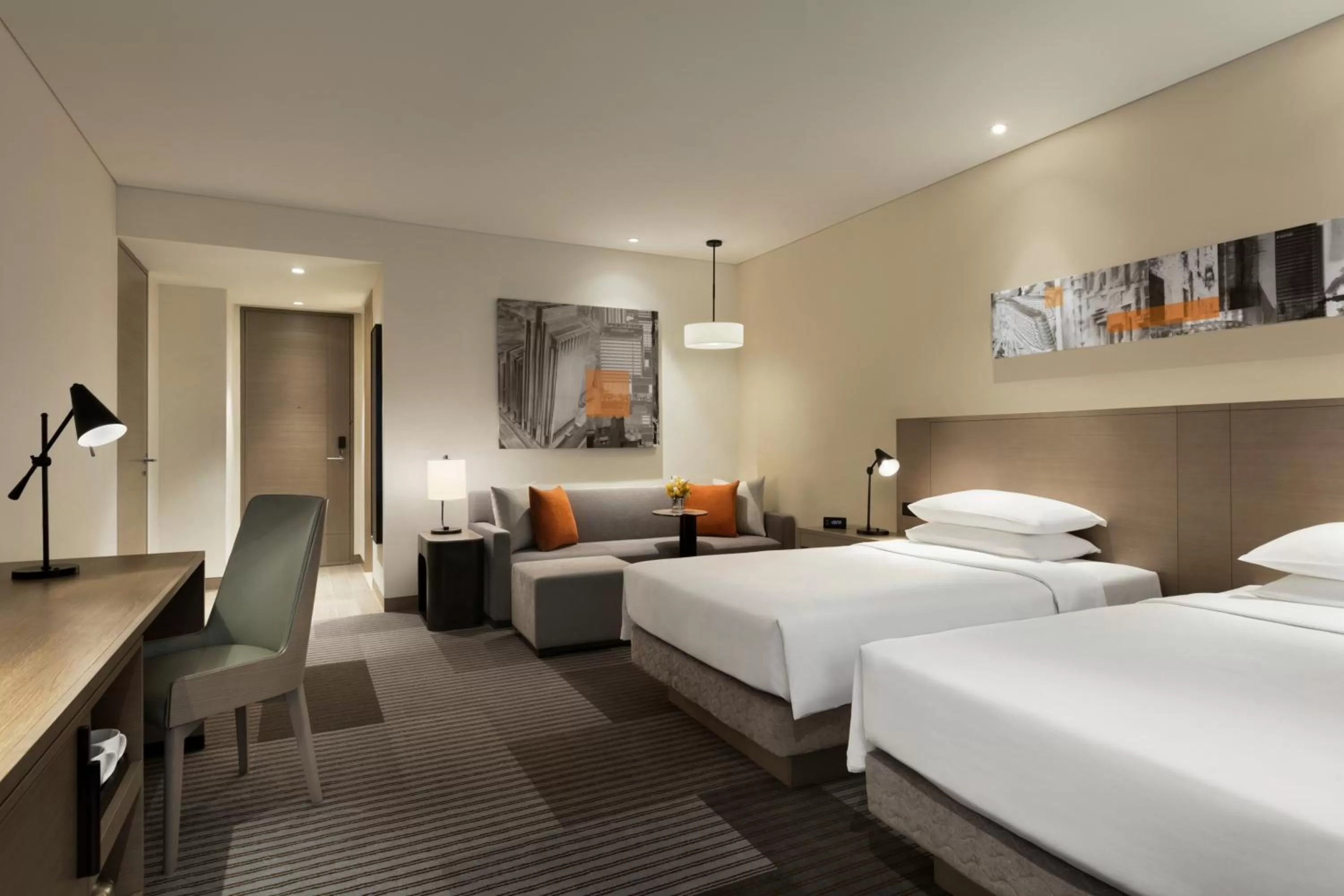 Bed in Hyatt Place Shanghai Tianshan Plaza