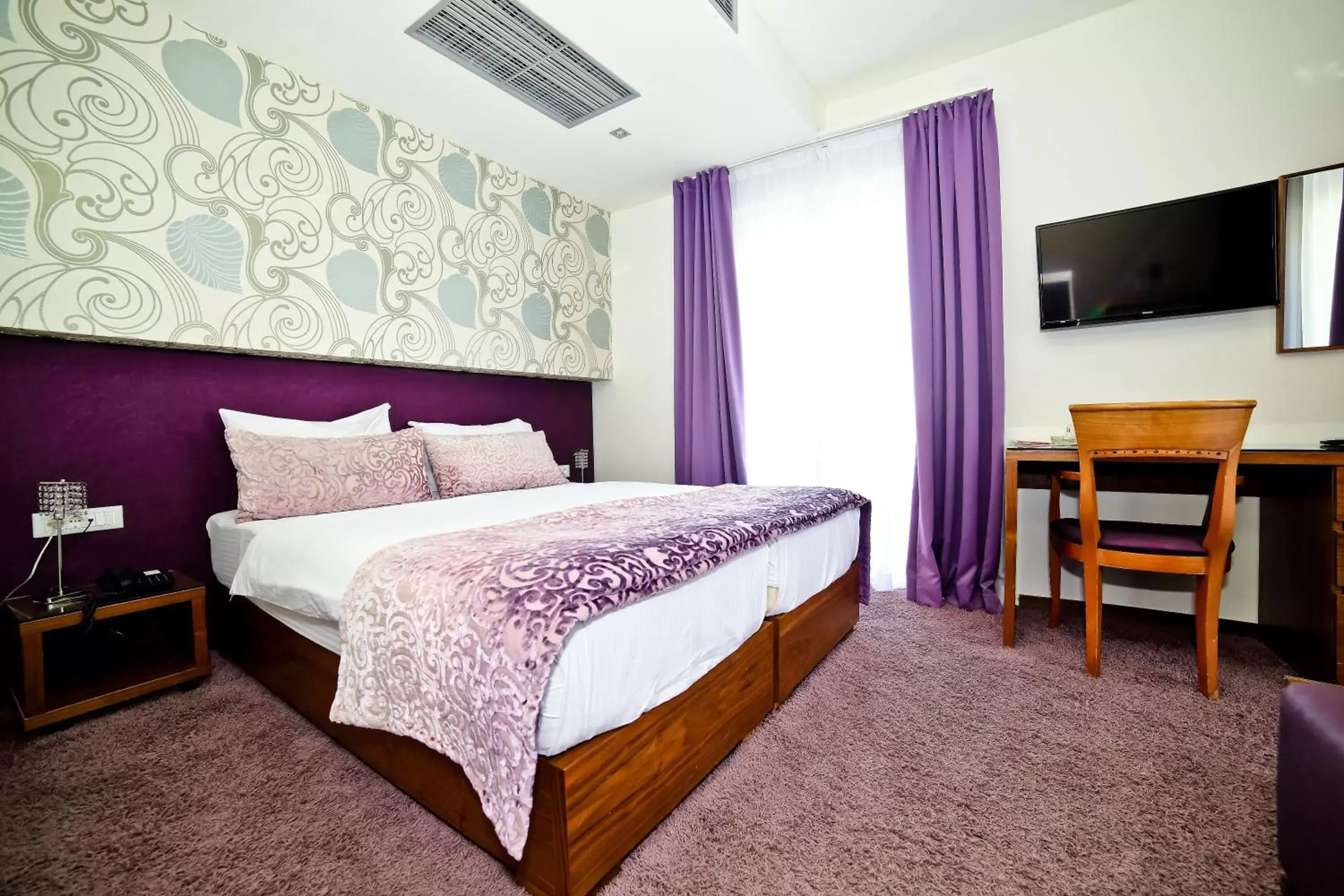 Photo of the whole room, Bed in Hotel Gala Split Photo of the whole room, Bed in Hotel Gala Split