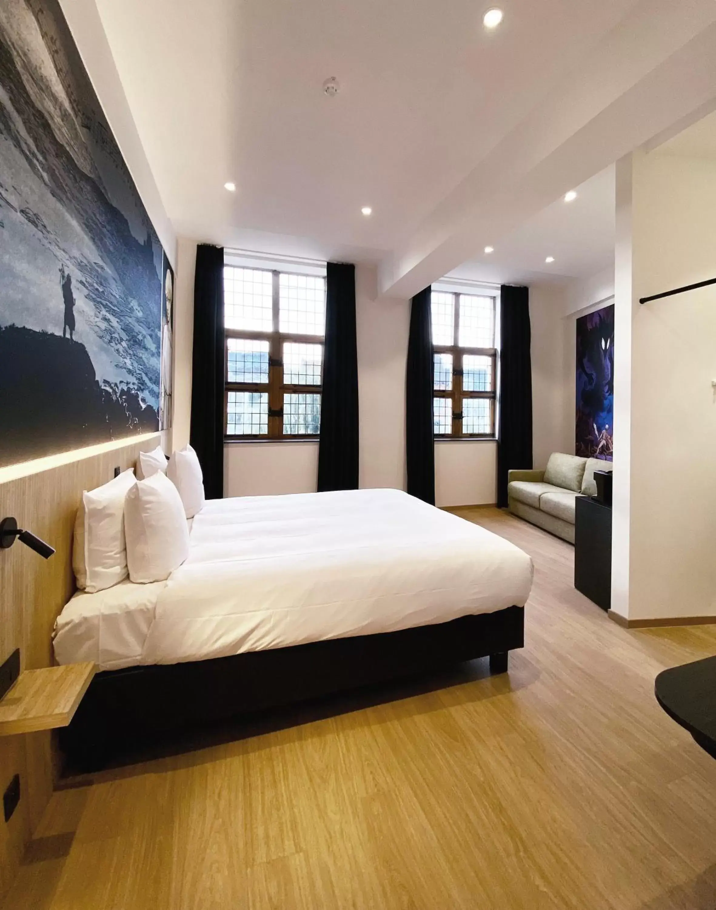 Family Canal View in Comic Art Hotel Family Canal View in Comic Art Hotel