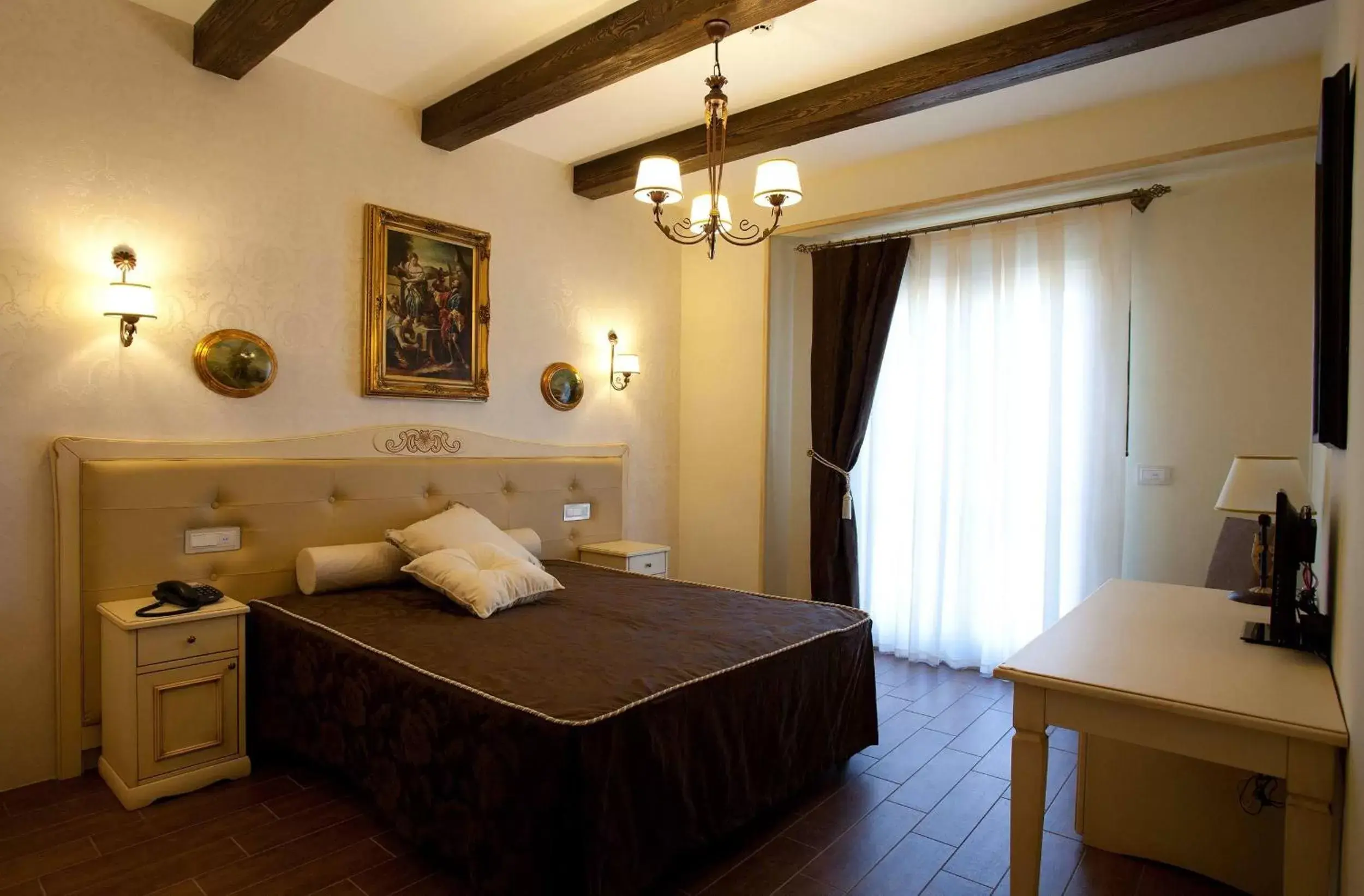 Double Room with Balcony in Hotel Villa Clementina Double Room with Balcony in Hotel Villa Clementina