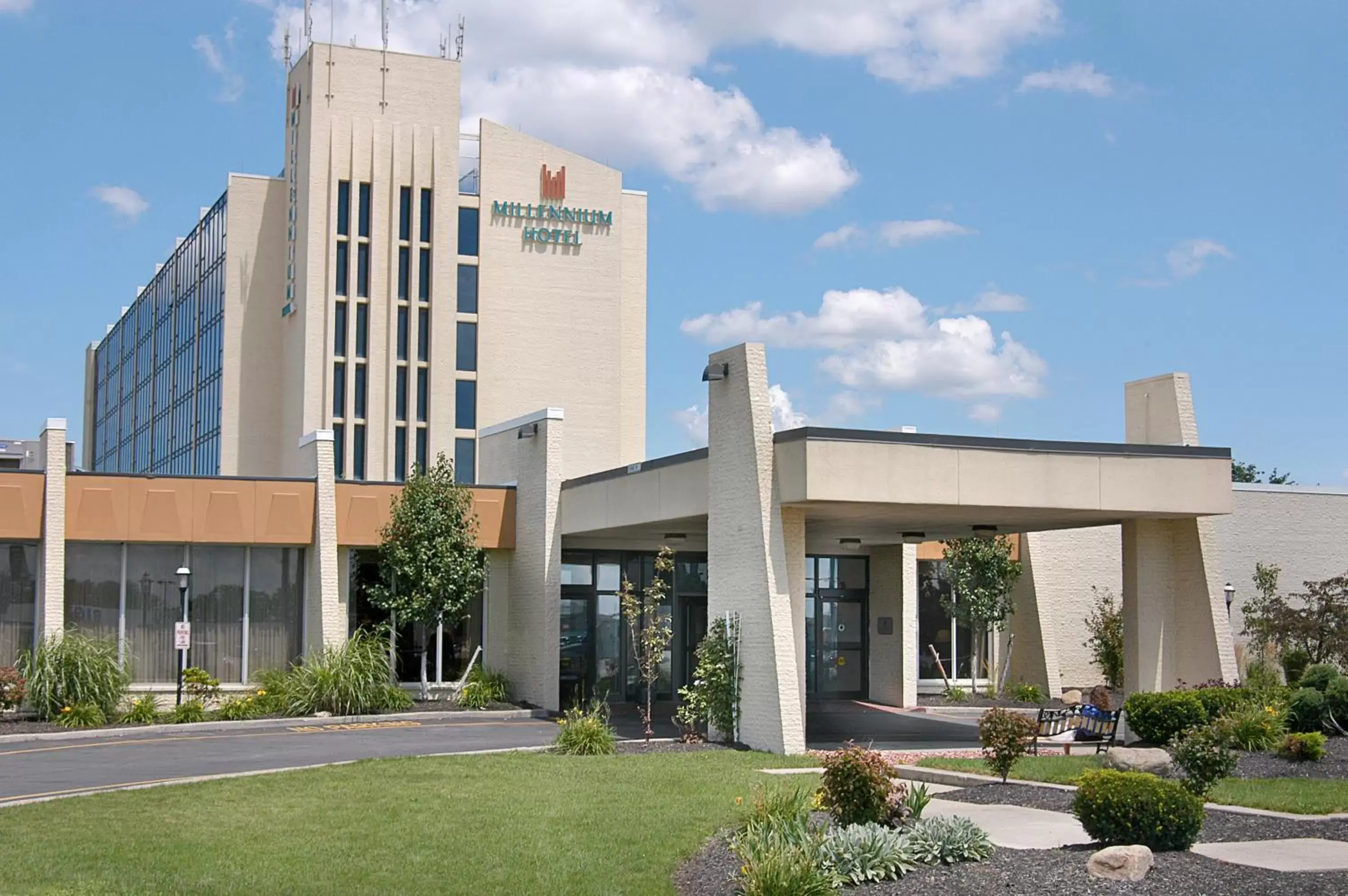 Street view, Property Building in M Hotel Buffalo