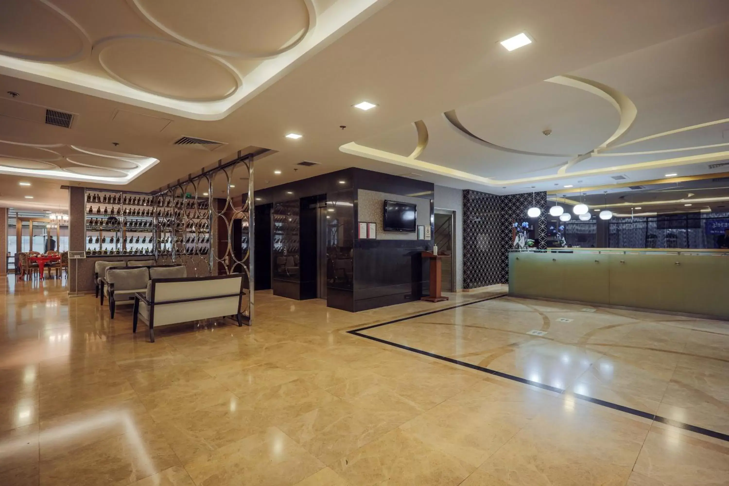 Lobby or reception in Niza Park Hotel