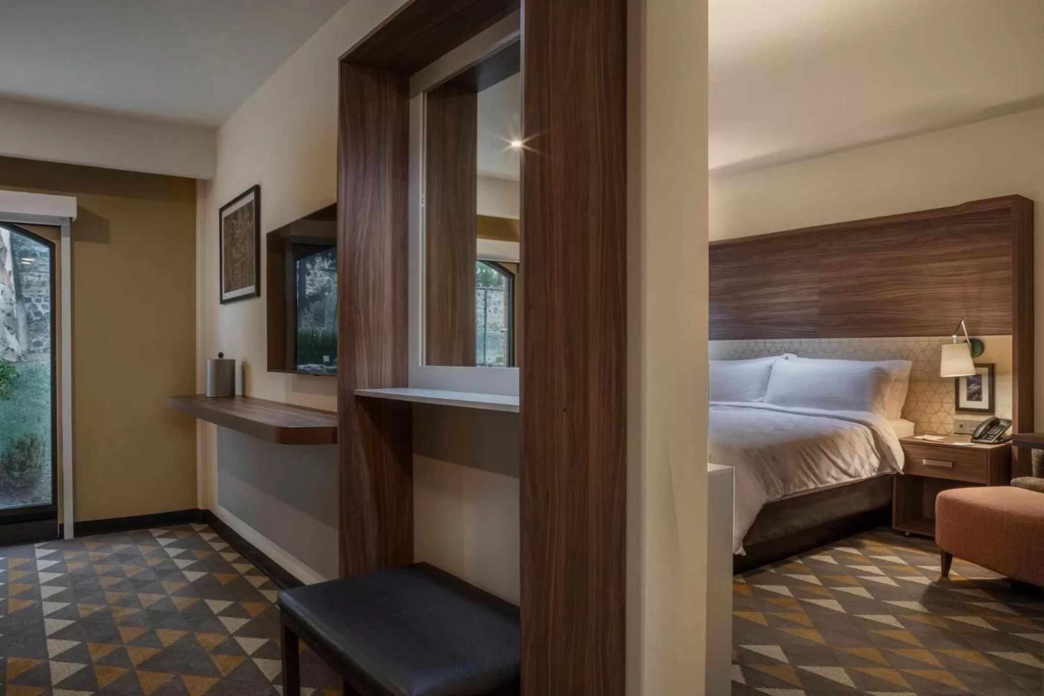 Photo of the whole room, Bed in Holiday Inn Tlaxcala by IHG