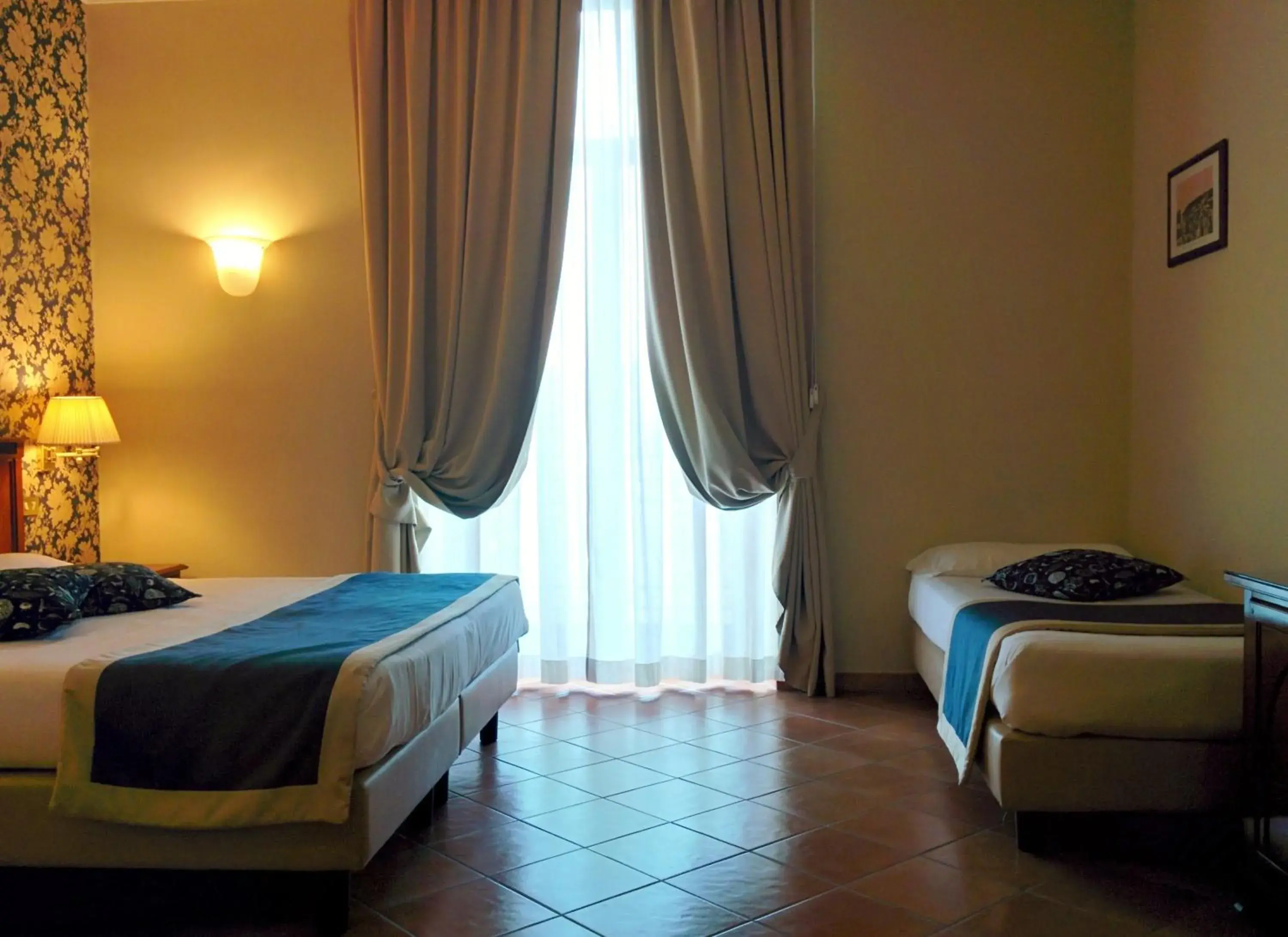 Photo of the whole room, Bed in Hotel Nuvò