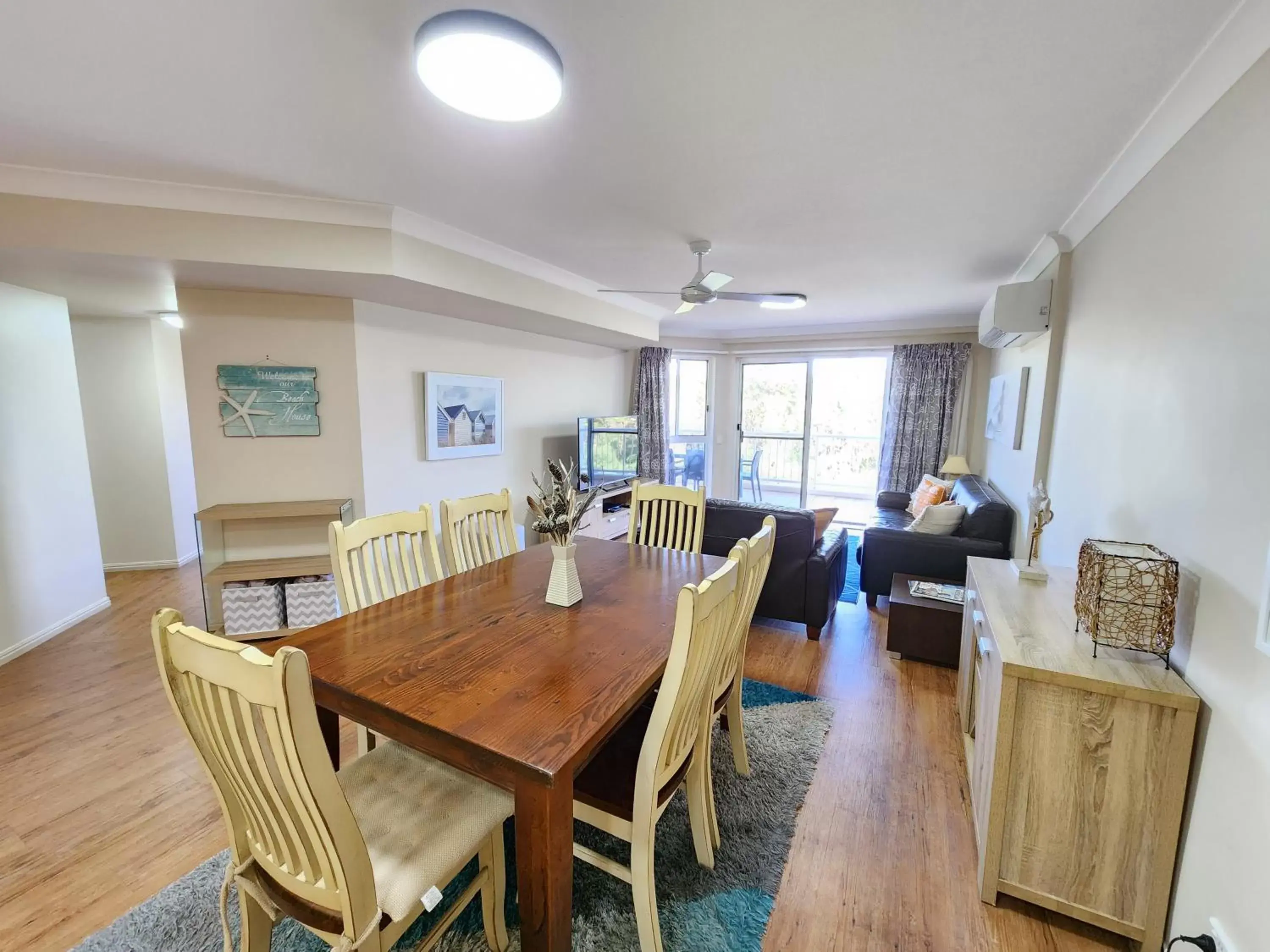 Dining Area in Fairways Golf & Beach Retreat Bribie Island