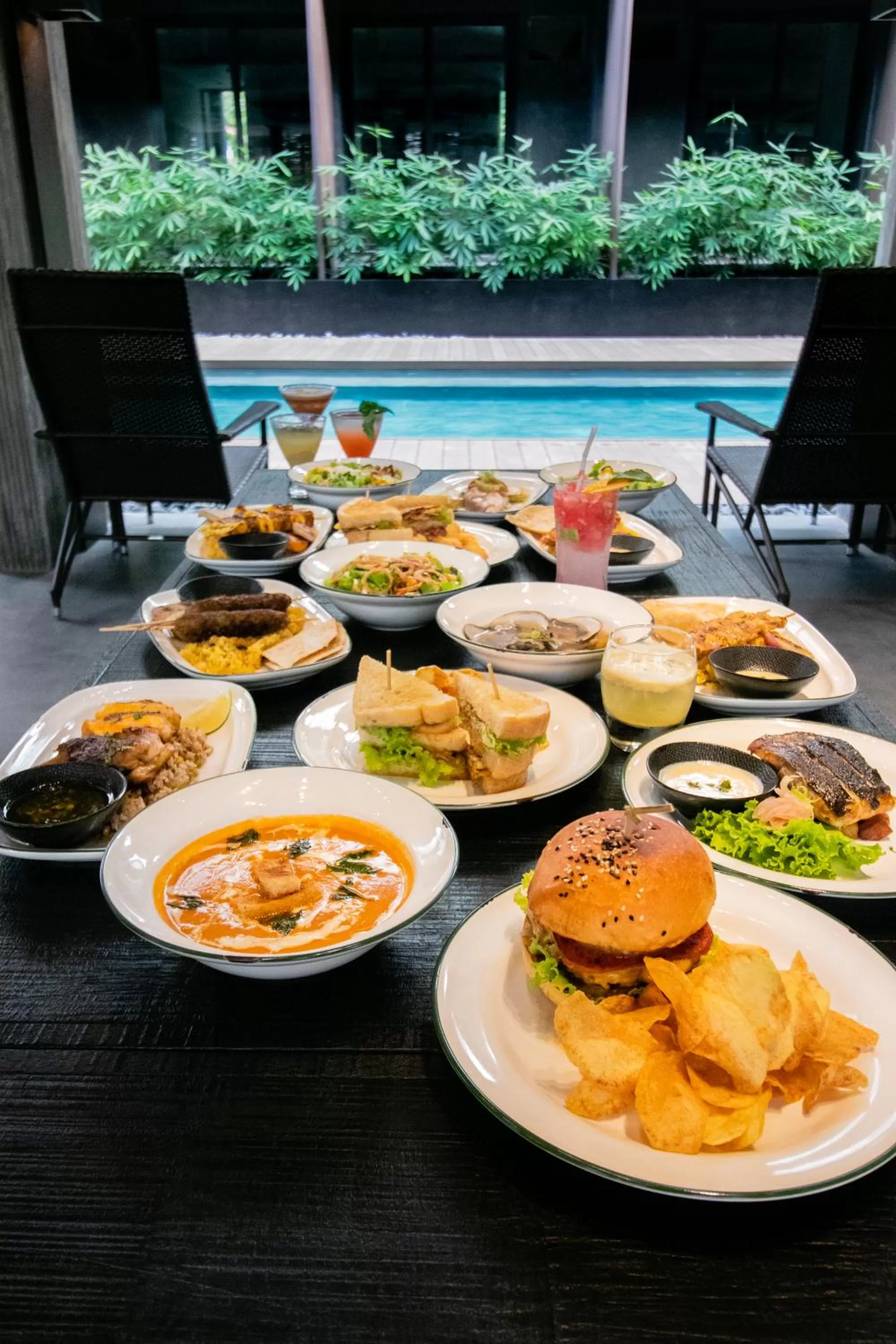 The Funny Lion - El Nido