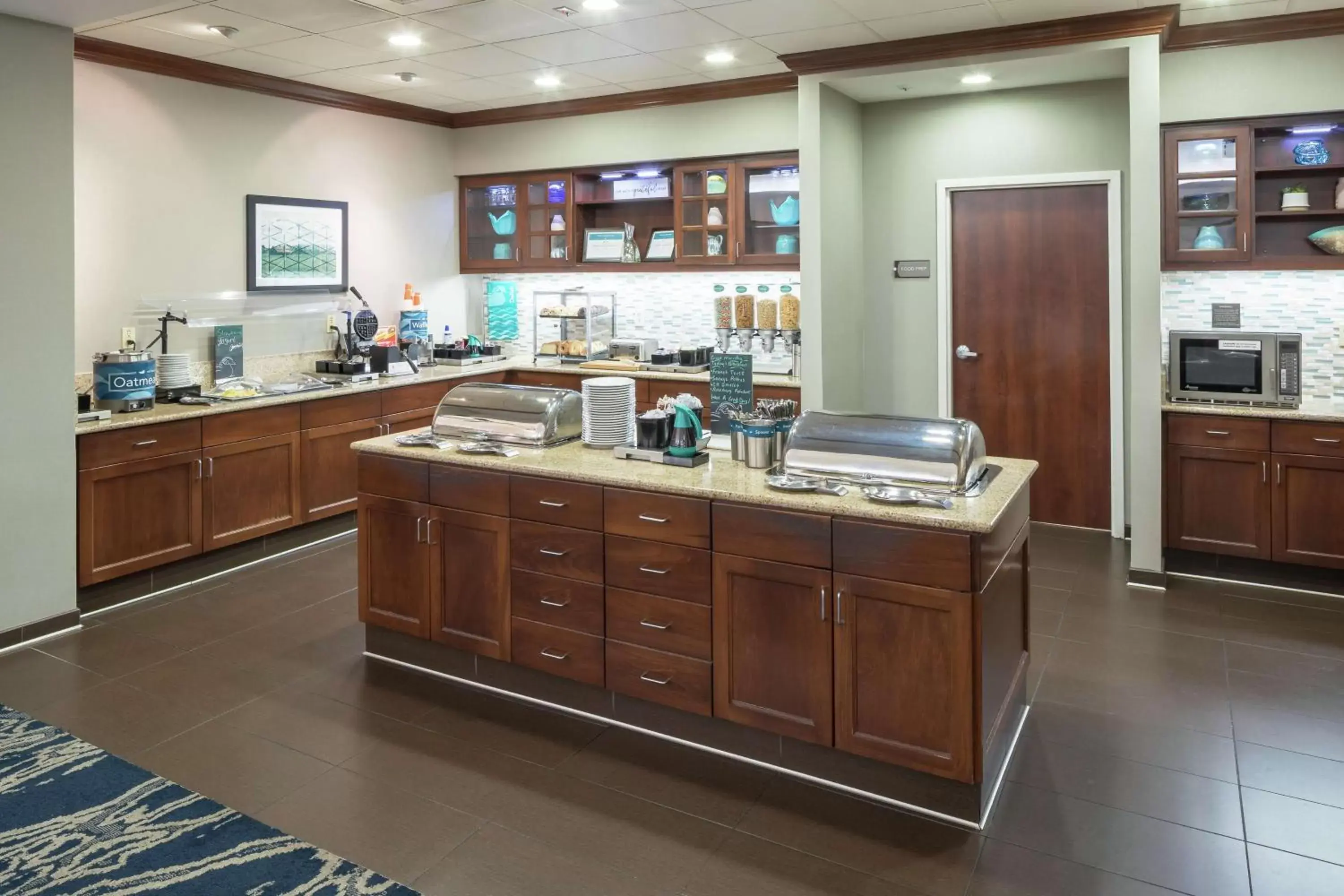 Breakfast, Restaurant/Places to Eat in Homewood Suites by Hilton Fresno Airport/Clovis