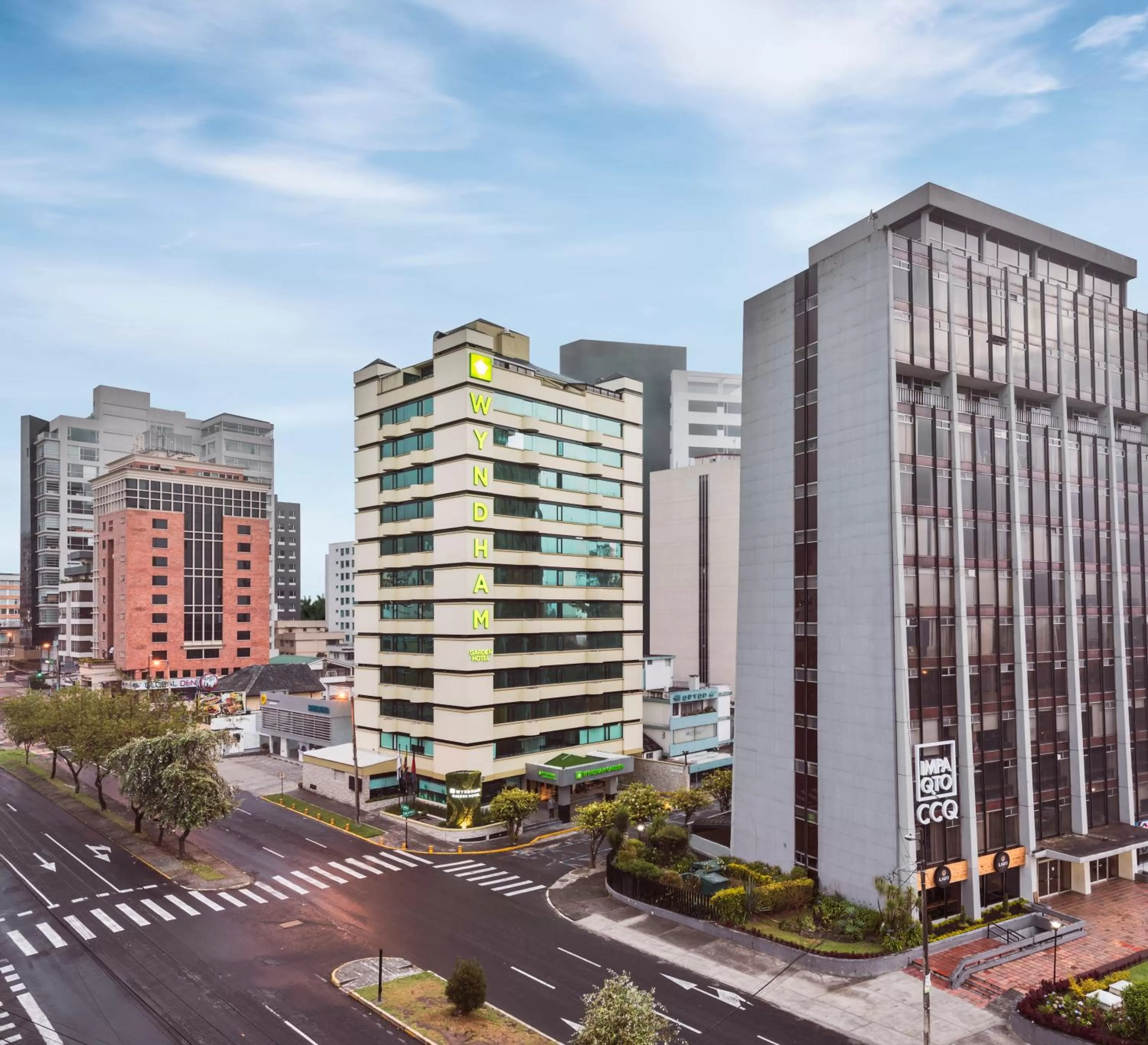 Facade/entrance in Wyndham Garden Quito