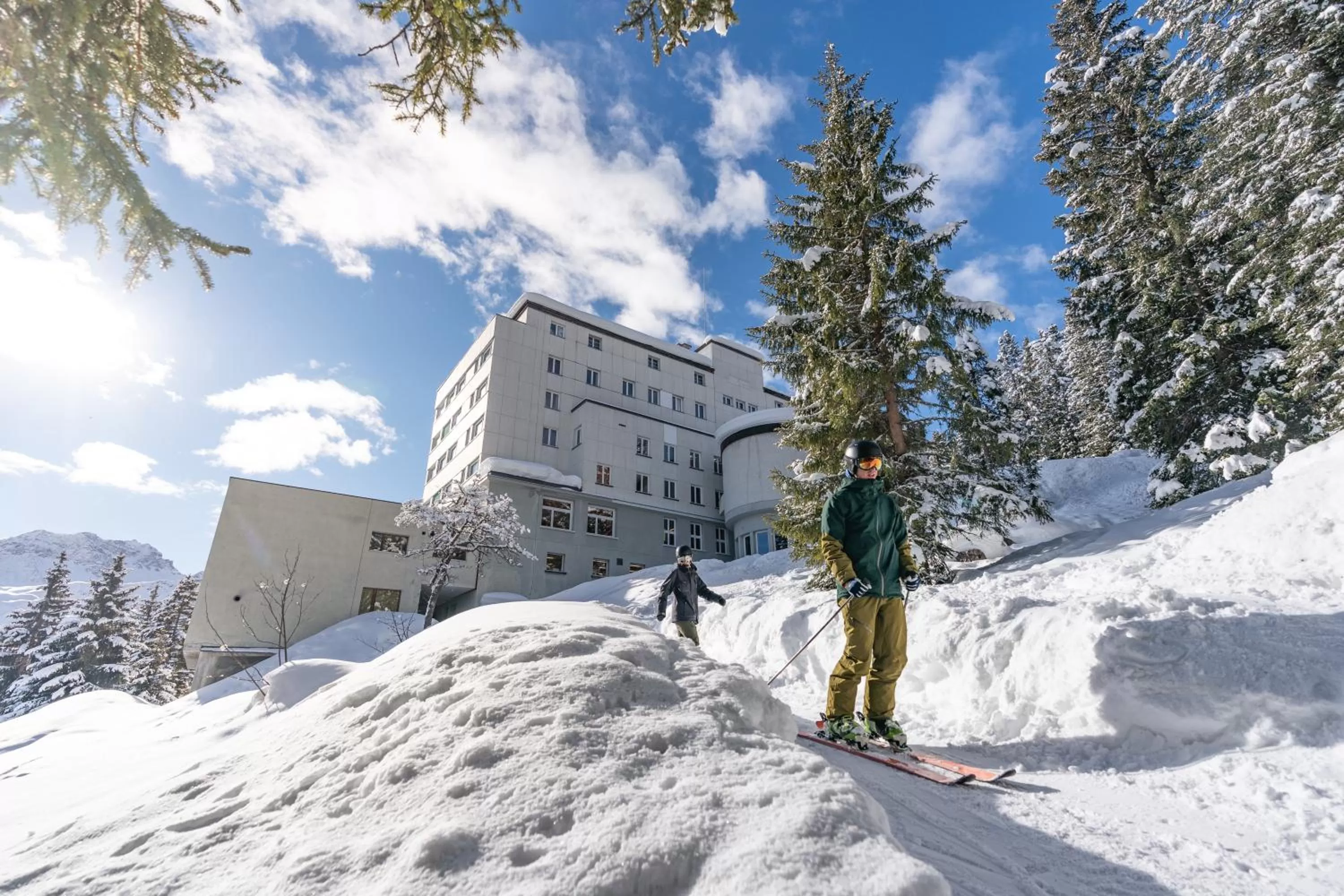 Winter in Arosa Mountain Lodge