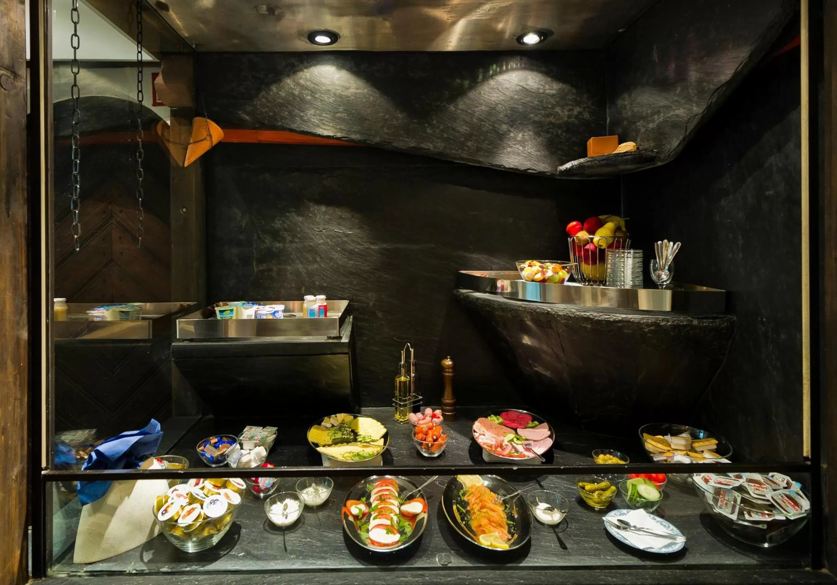 Food and drinks in Hotel Monpti