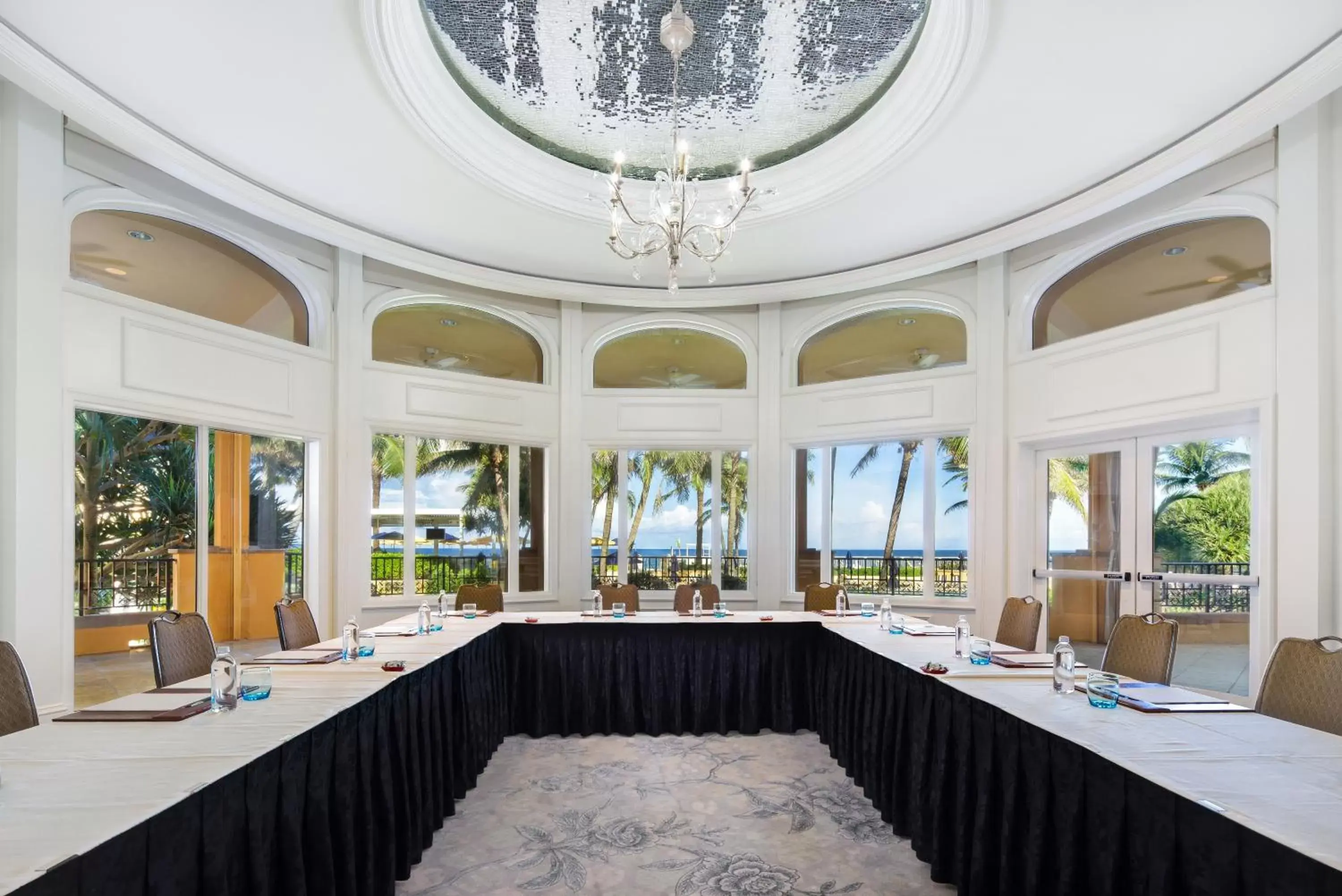 Meeting/conference room, Restaurant/Places to Eat in Eau Palm Beach Resort & Spa