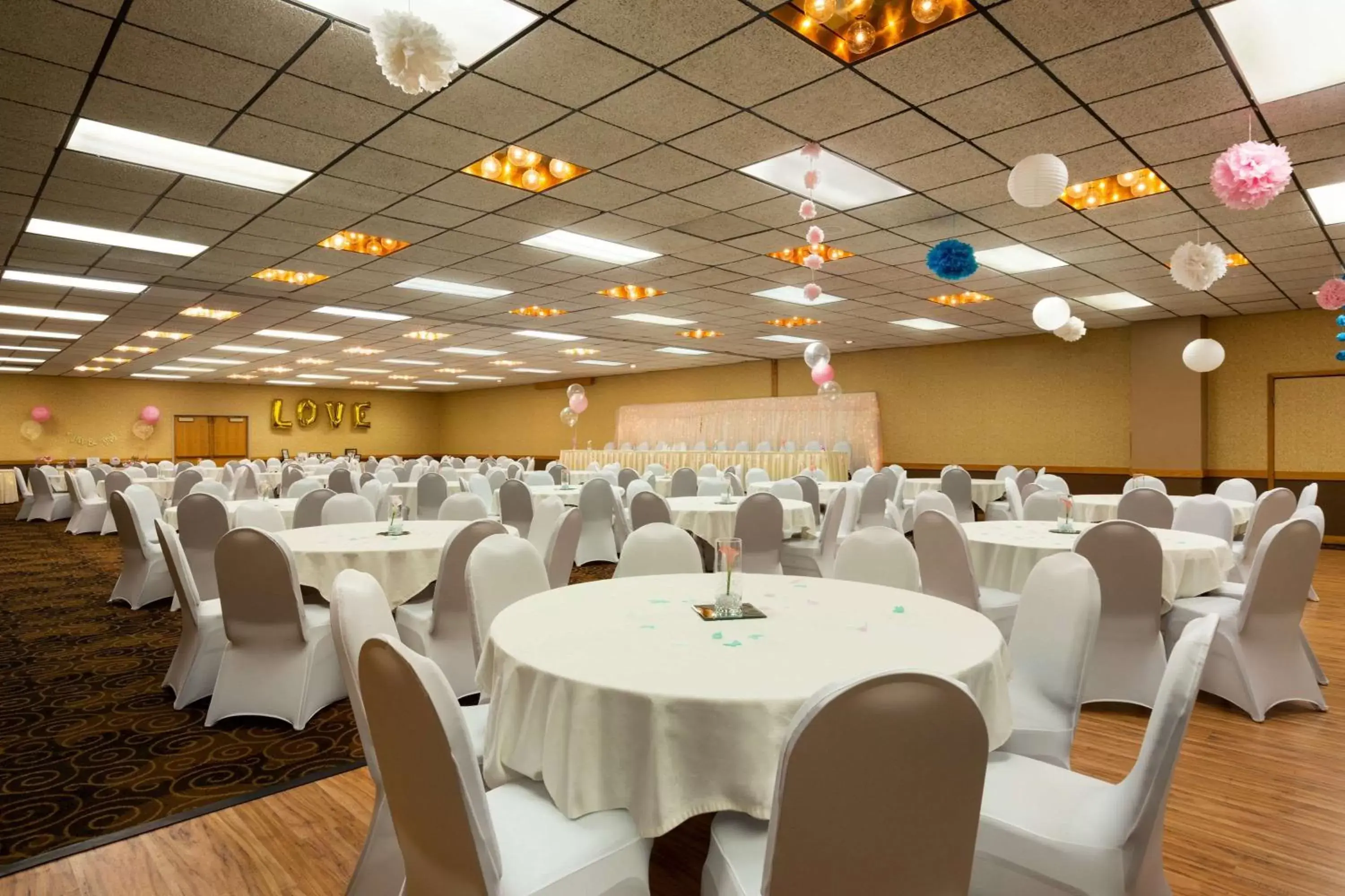 On site, Banquet Facilities in Ramada by Wyndham Bismarck