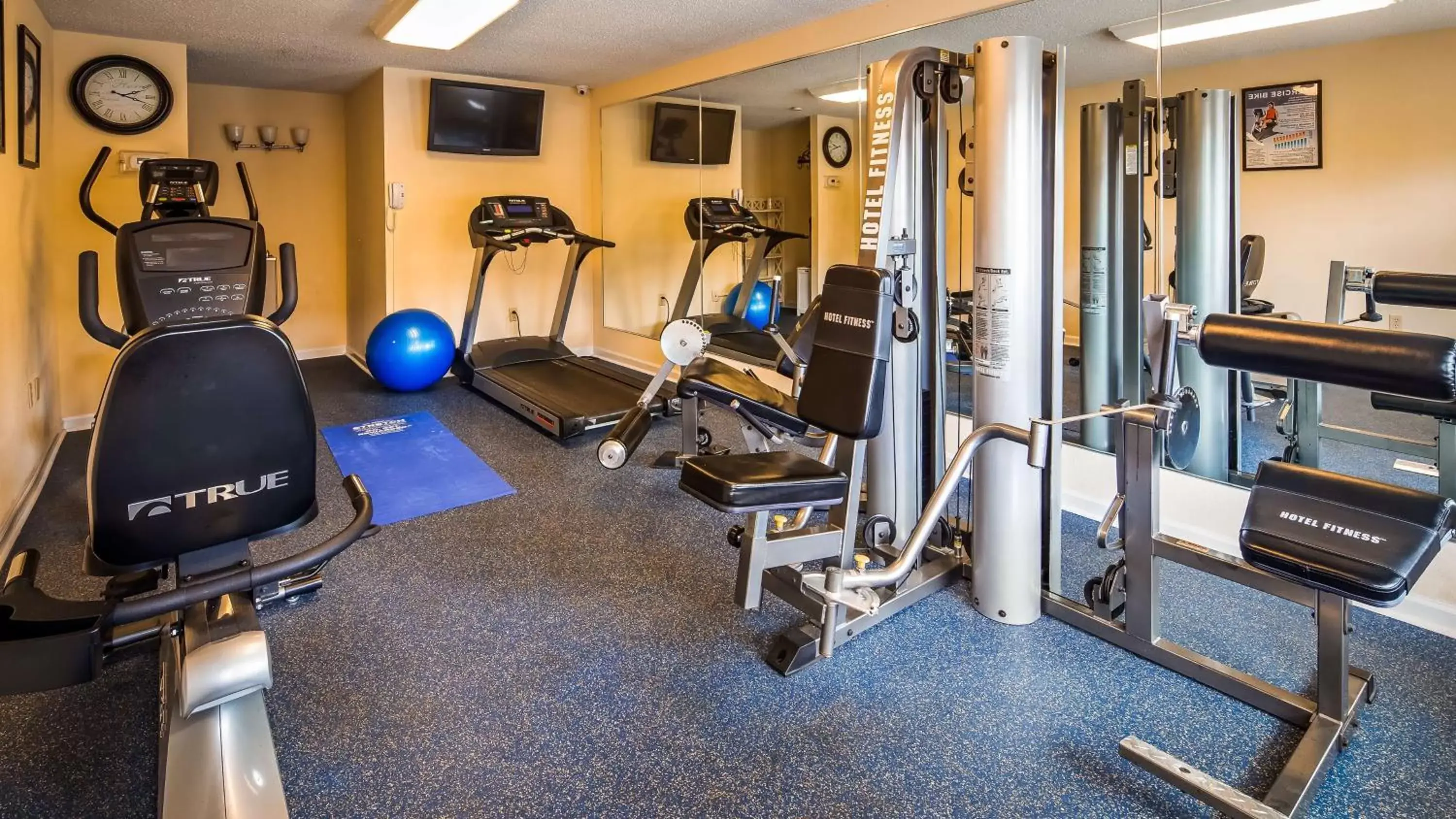 Fitness centre/facilities, Fitness Center/Facilities in Best Western PLUS Santee Inn