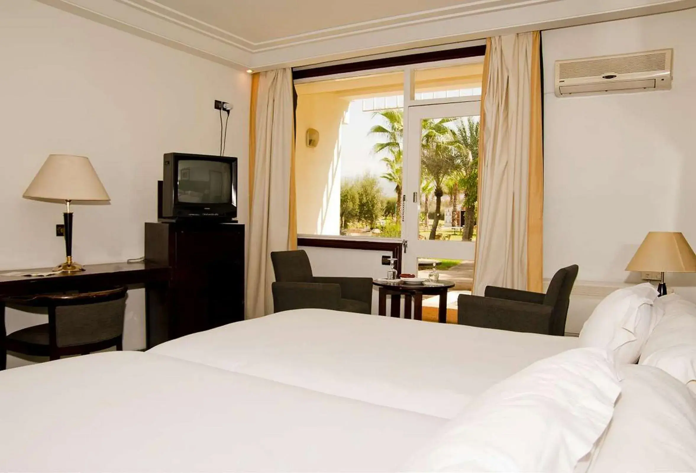Bedroom, Bed in Hotel Ouzoud Beni Mellal