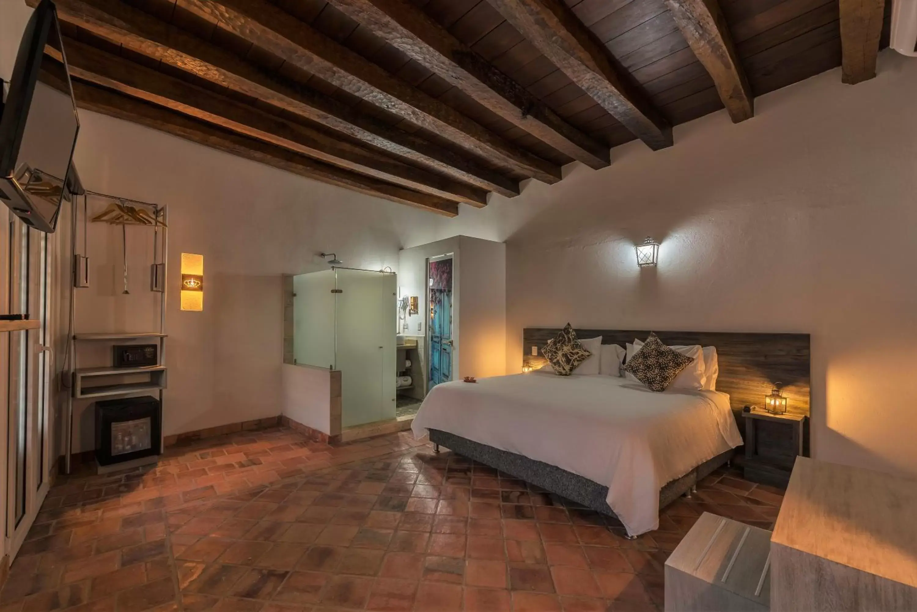 Photo of the whole room, Bed in Getsemani Cartagena Hotel