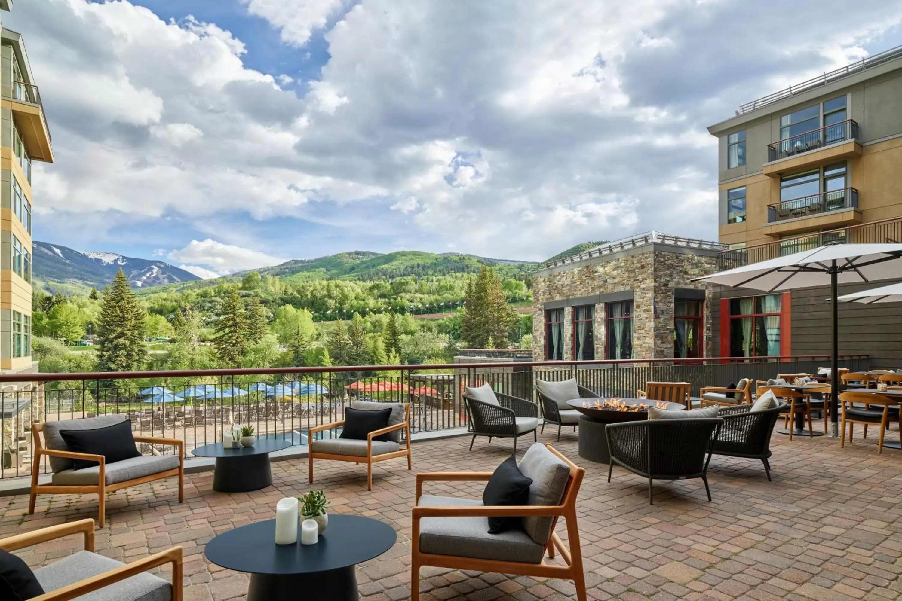 Lobby or reception in The Westin Riverfront Resort & Spa, Avon, Vail Valley