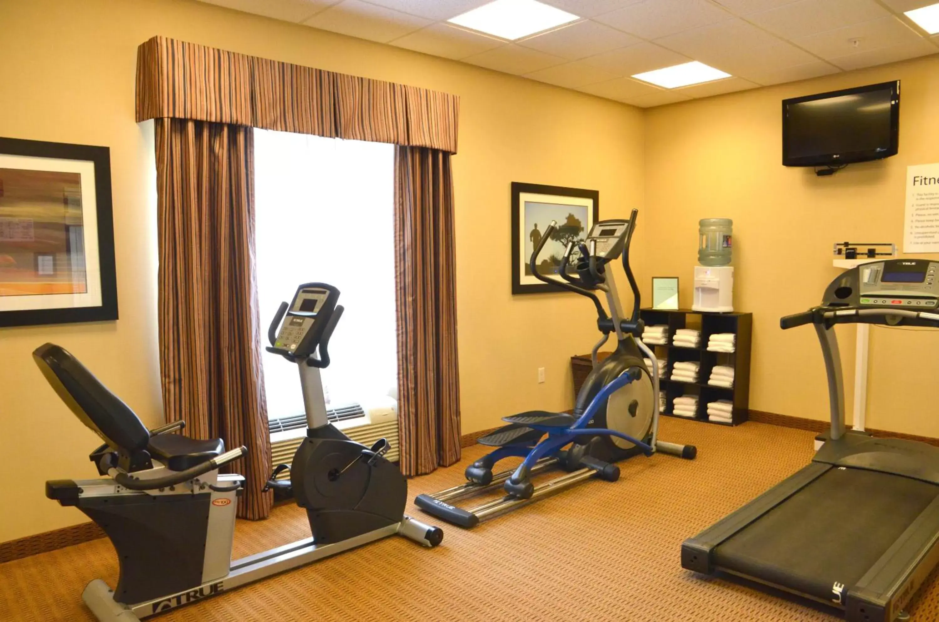 Fitness centre/facilities, Fitness Center/Facilities in Holiday Inn Express & Suites Sidney, an IHG Hotel