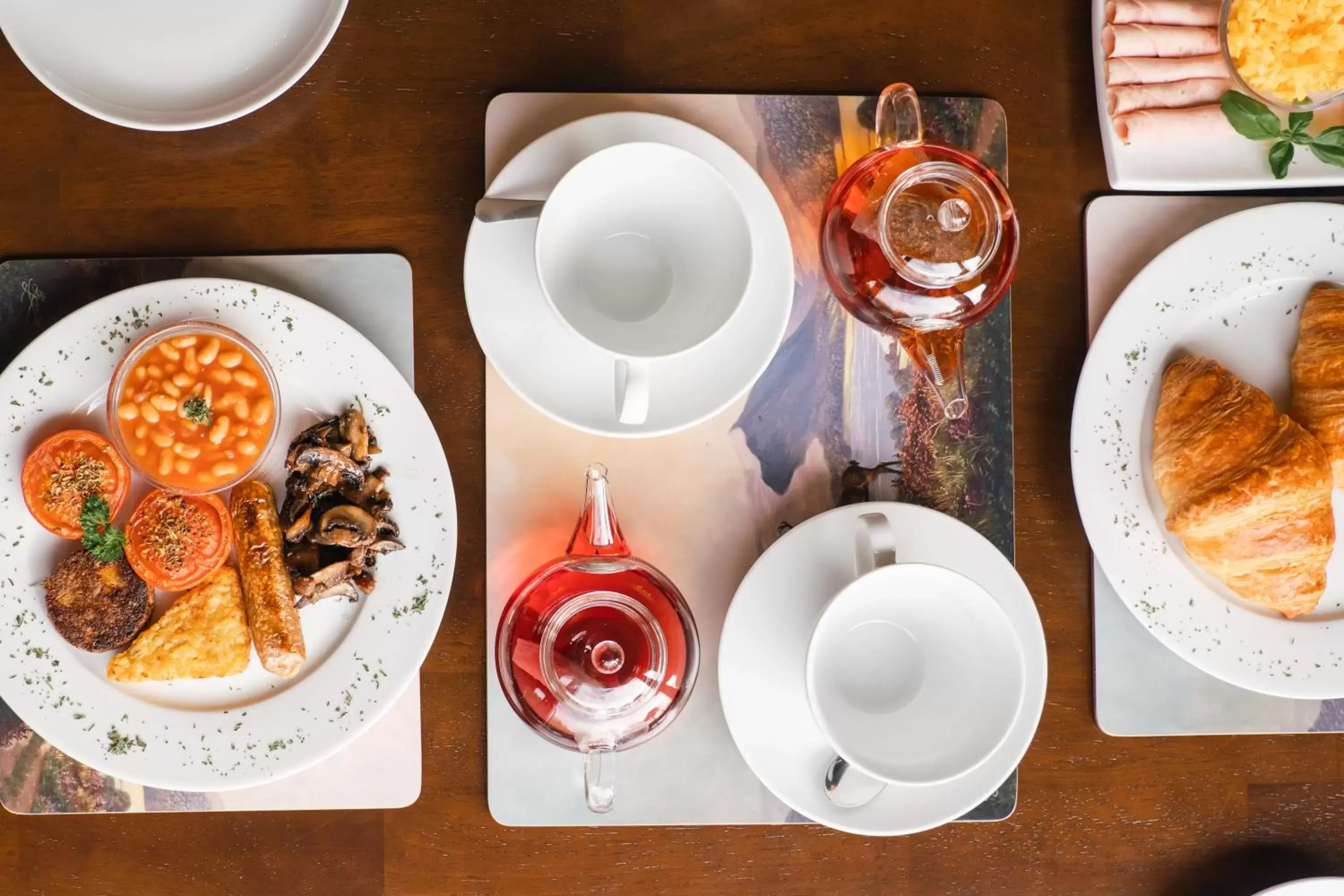 Breakfast in Eriskay B&B and Aviemore Glamping Breakfast in Eriskay B&B and Aviemore Glamping