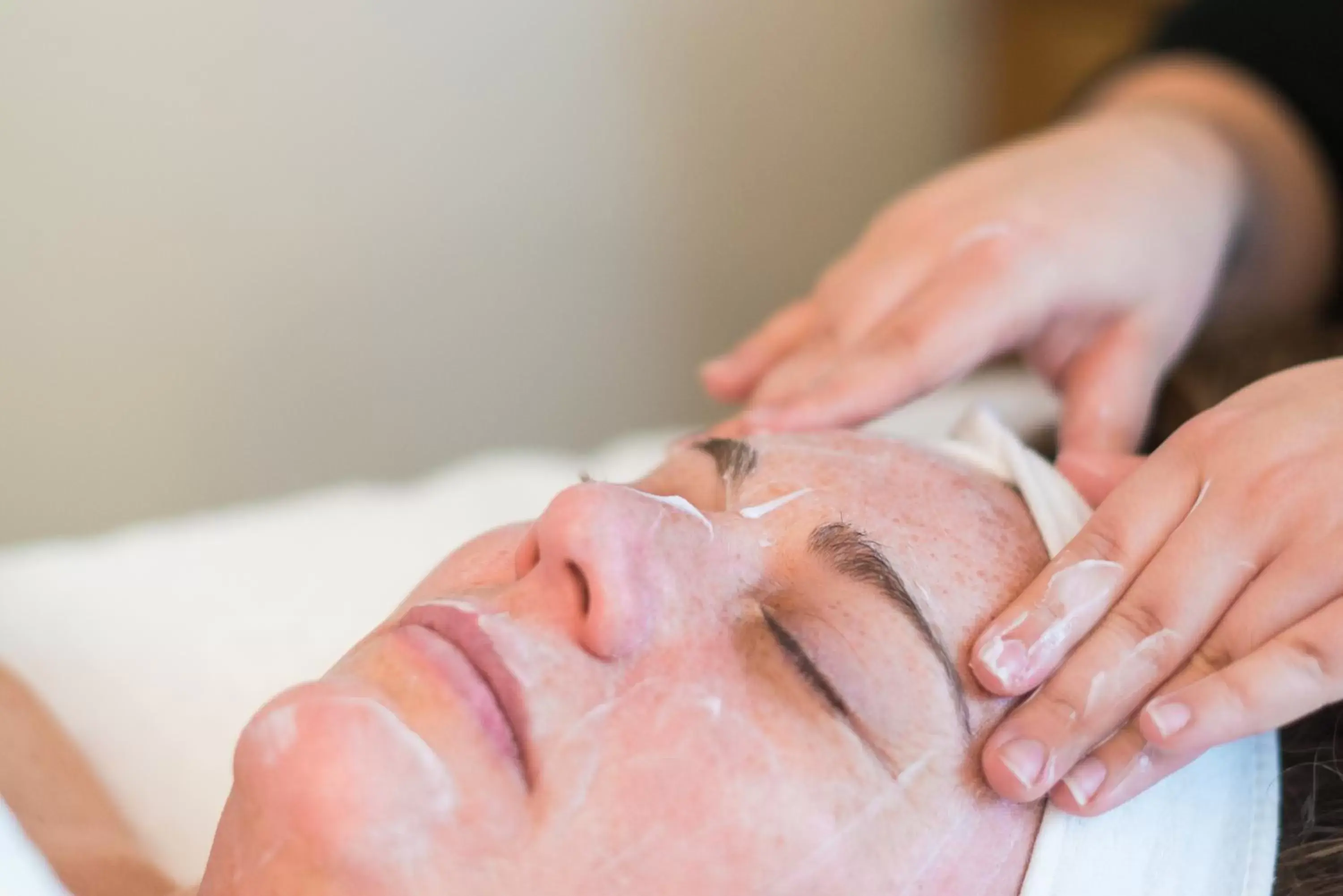Massage in Rawley Resort, Spa & Marina
