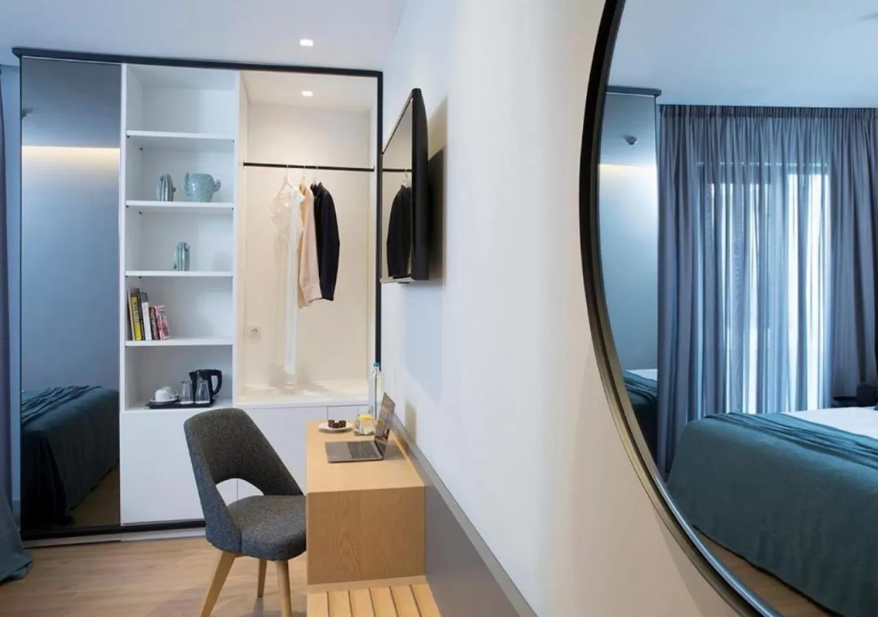 Photo of the whole room, Bed in The Alex Monte Kastella, Santikos Collection