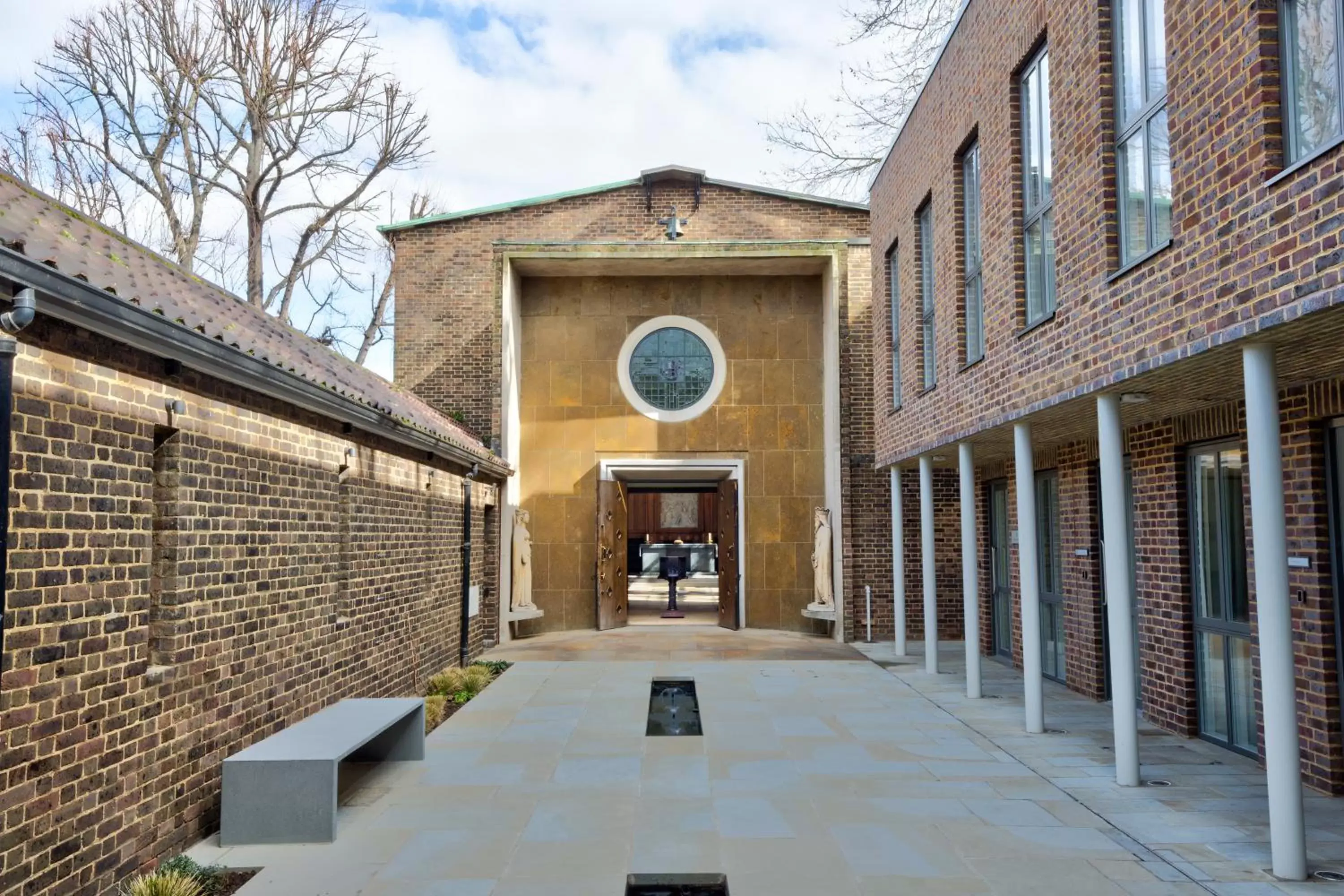 Inner courtyard view in The Royal Foundation of St Katharine