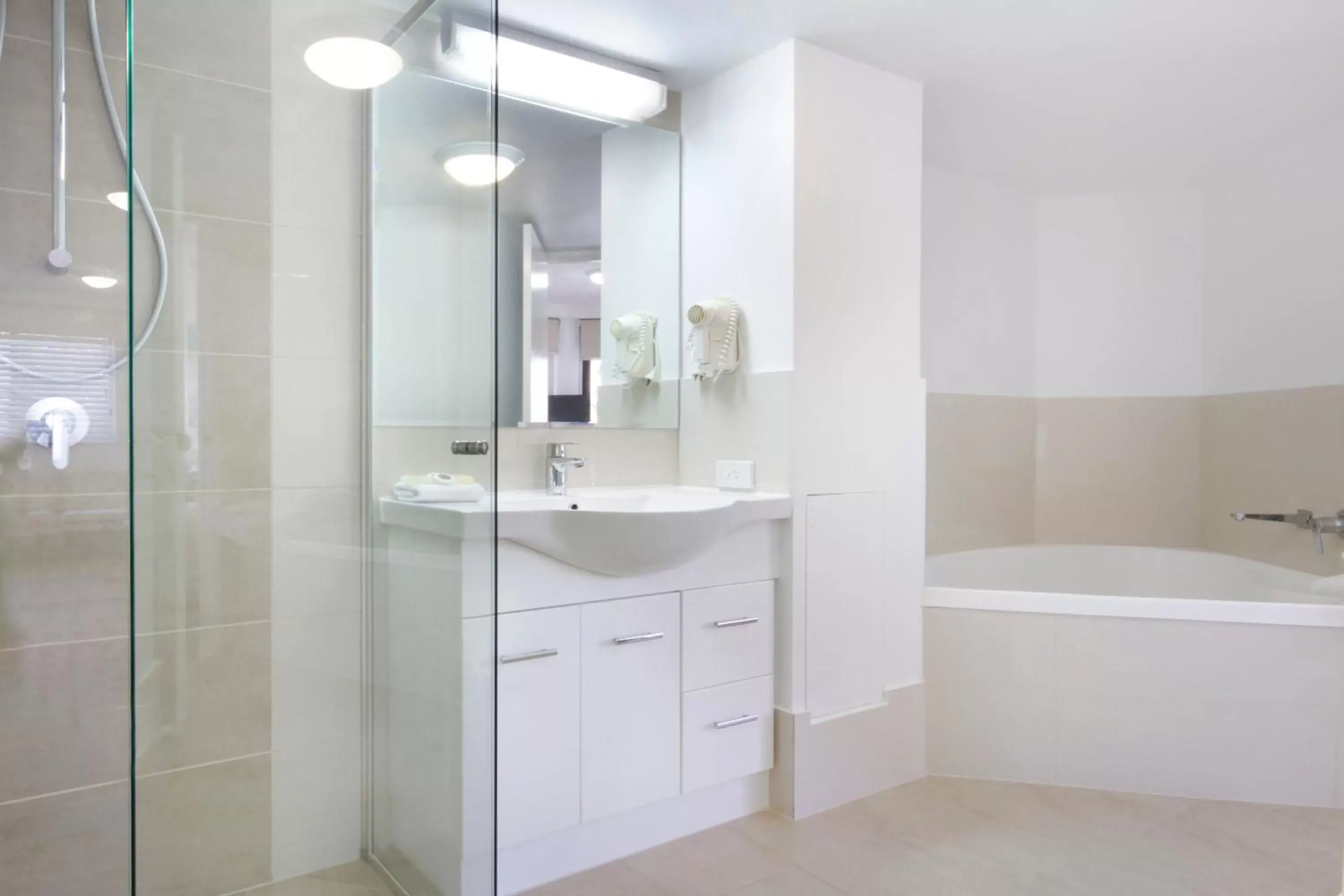 Shower, Bathroom in Caribbean Resort