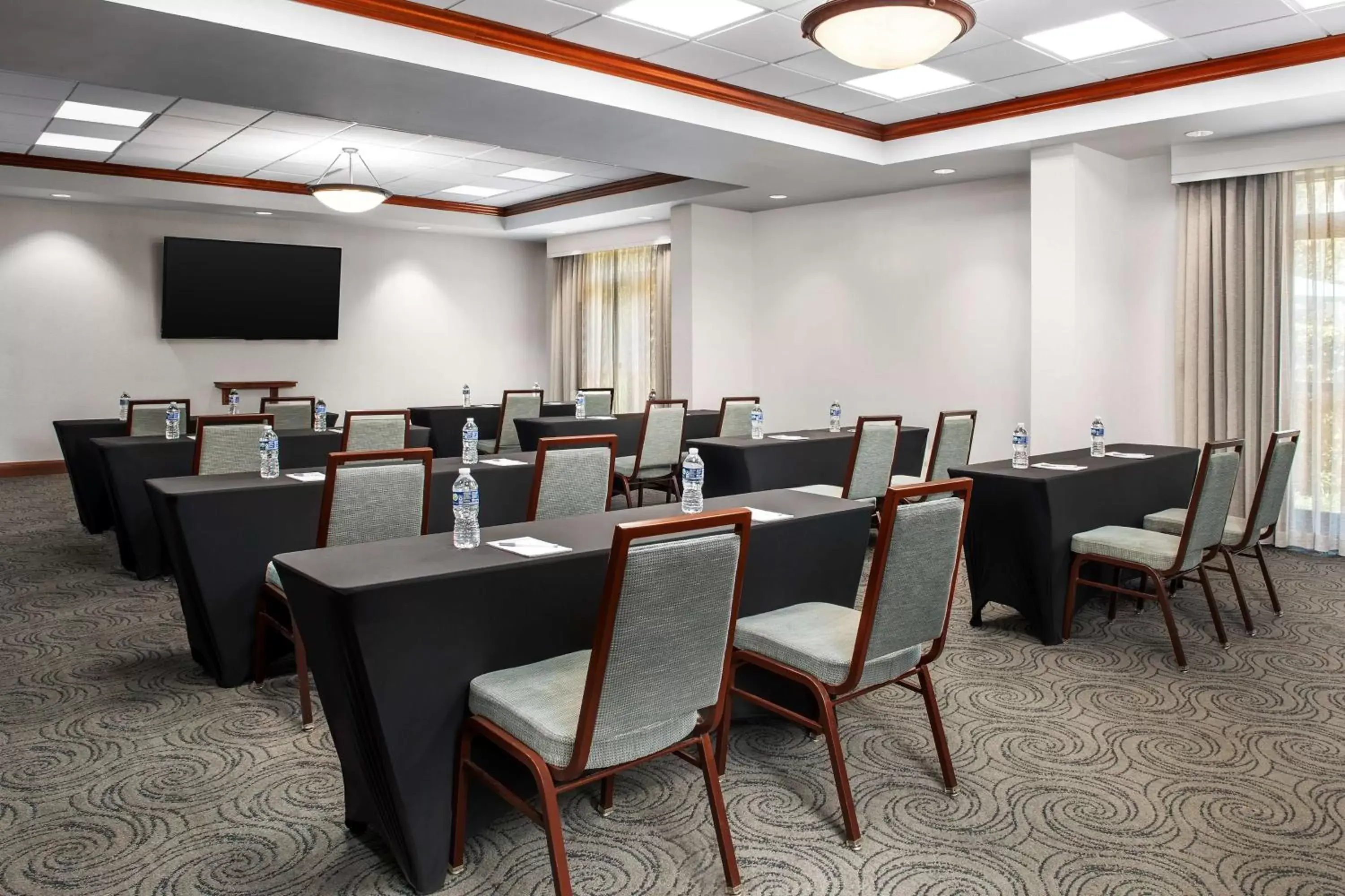 Meeting/conference room in Hampton Inn & Suites at Lake Mary Colonial Townpark