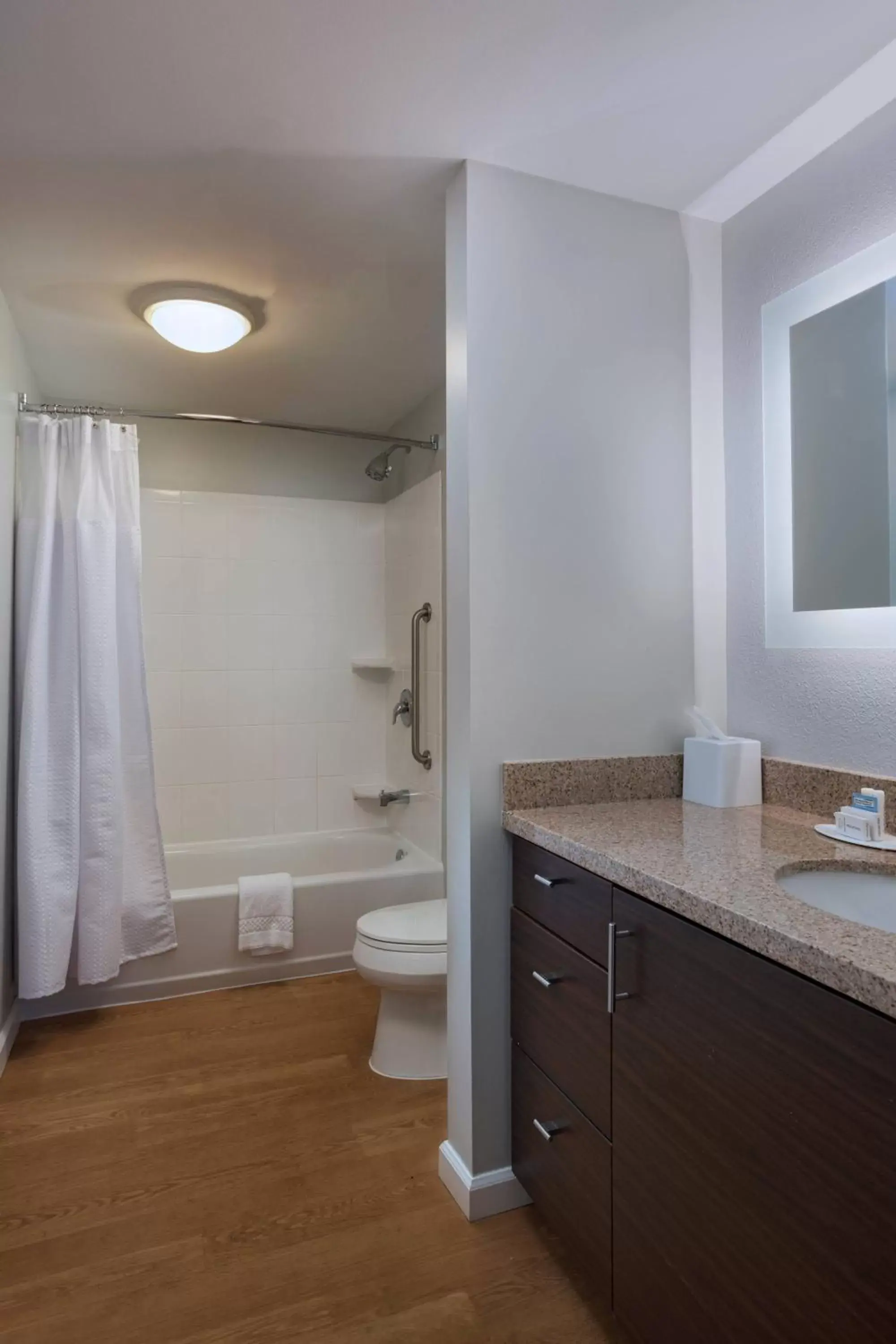 Bathroom in TownePlace Suites by Marriott Monroe