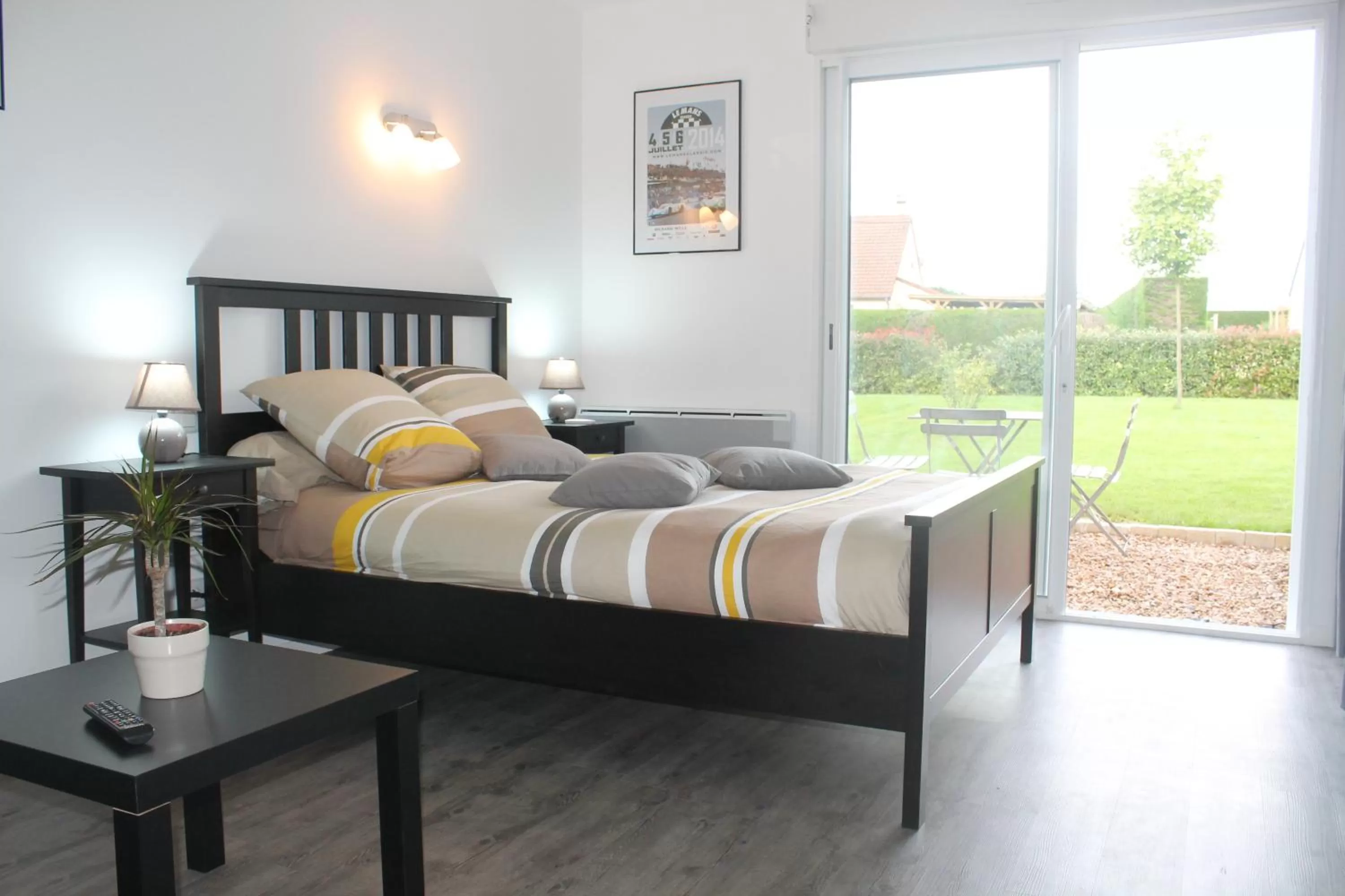 Property building, Bed in Le Champ De La Ferme