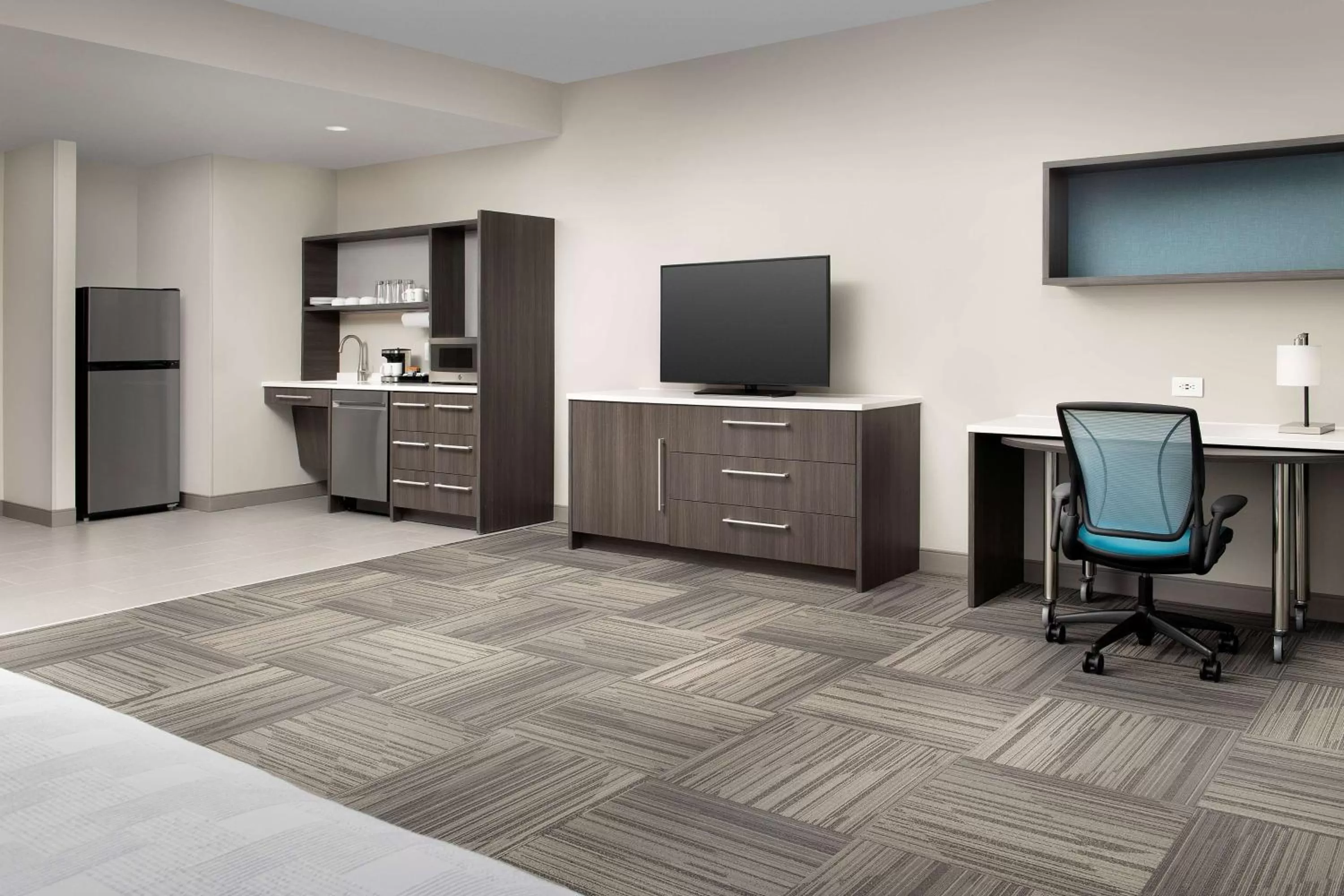 Bed in Home2 Suites by Hilton Denver Central Park