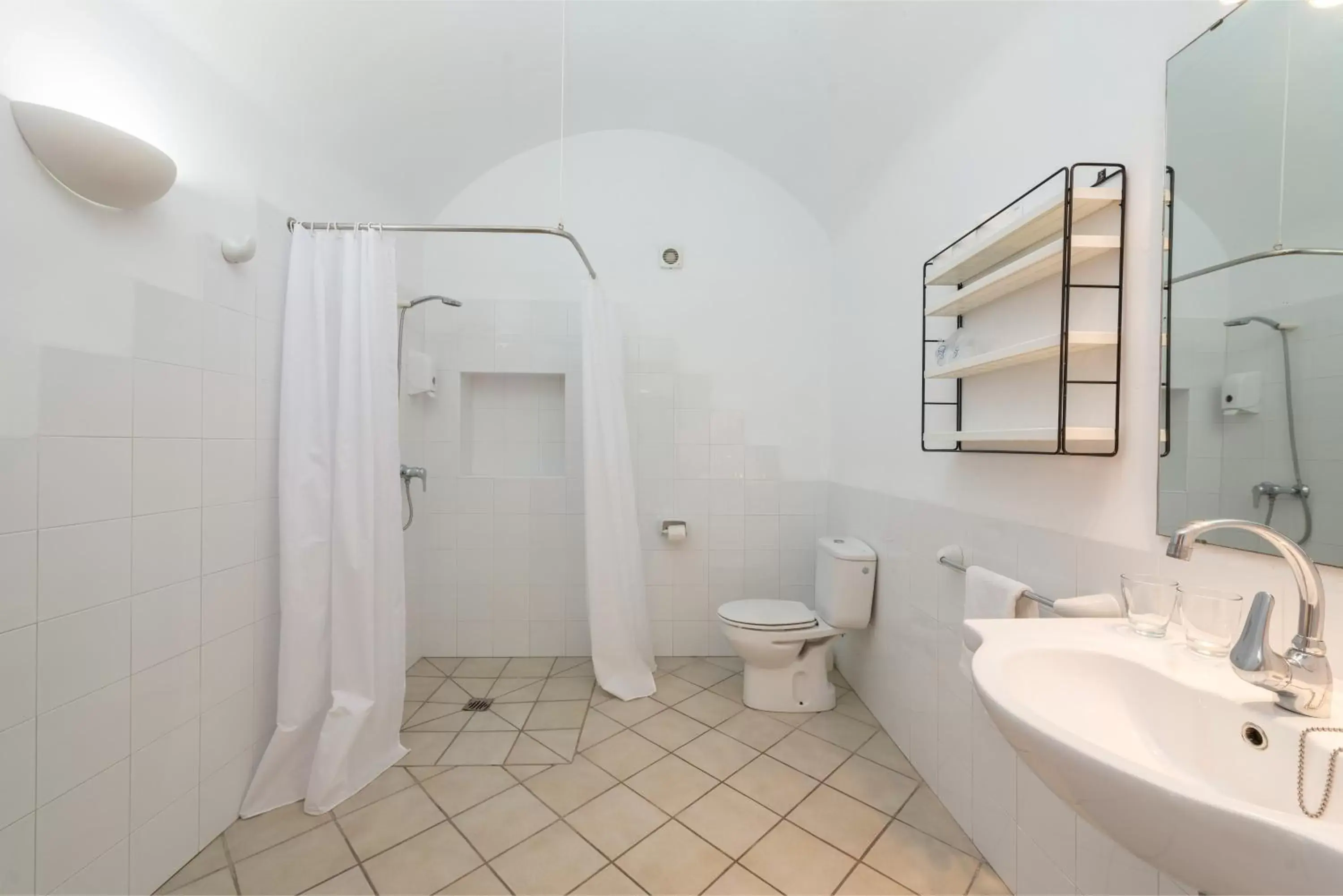 Bathroom in Petit Hotel Hostatgeria Sant Salvador