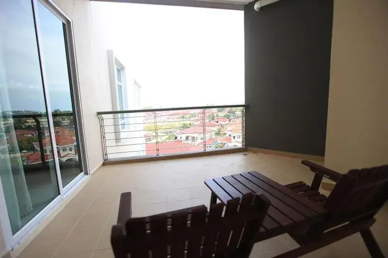 Patio, Balcony/Terrace in Merdeka Suites Hotel
