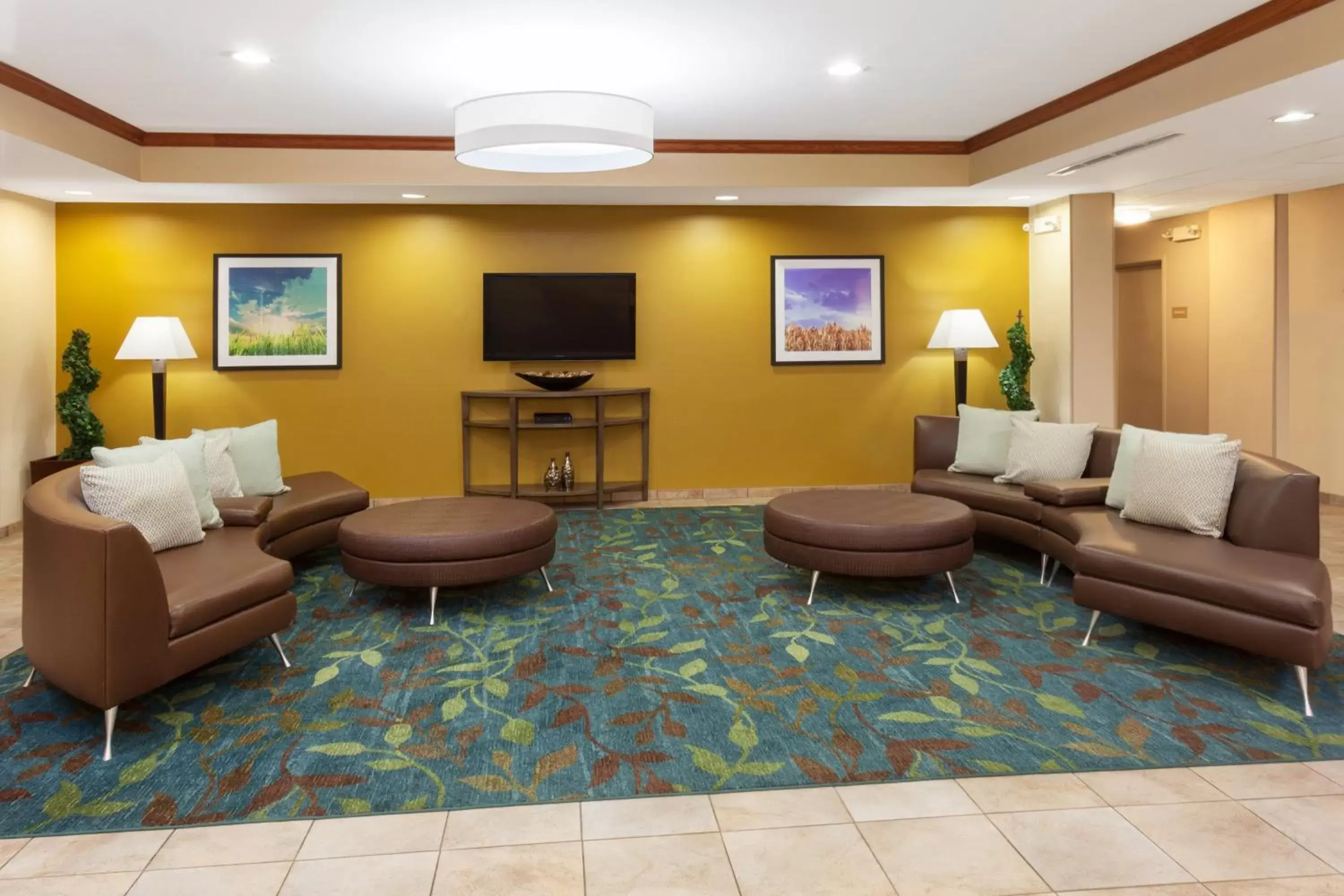 Property building, Seating Area in Candlewood Suites Aurora-Naperville, an IHG Hotel