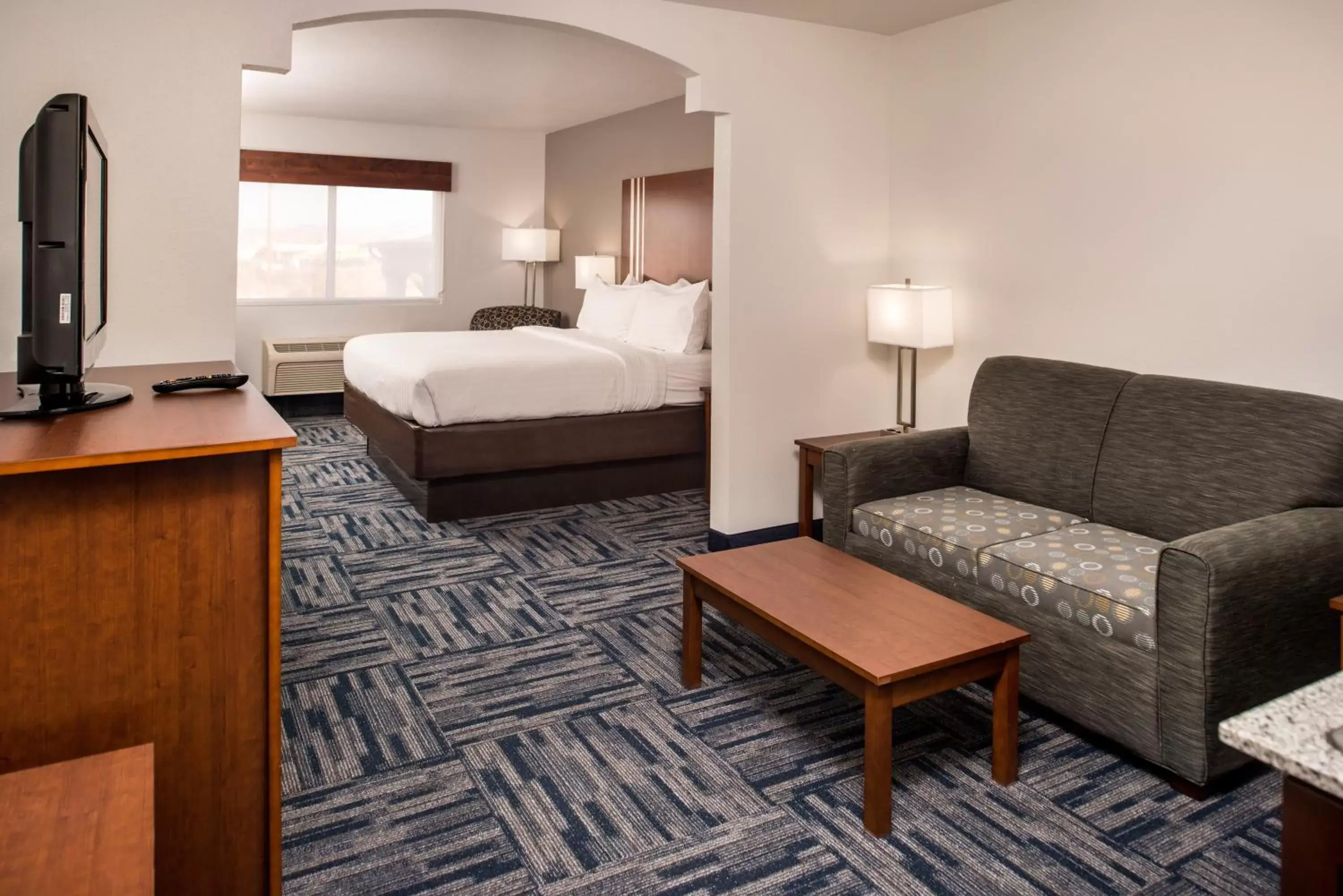 Photo of the whole room in Holiday Inn Express & Suites Alamogordo Highway 54/70, an IHG Hotel