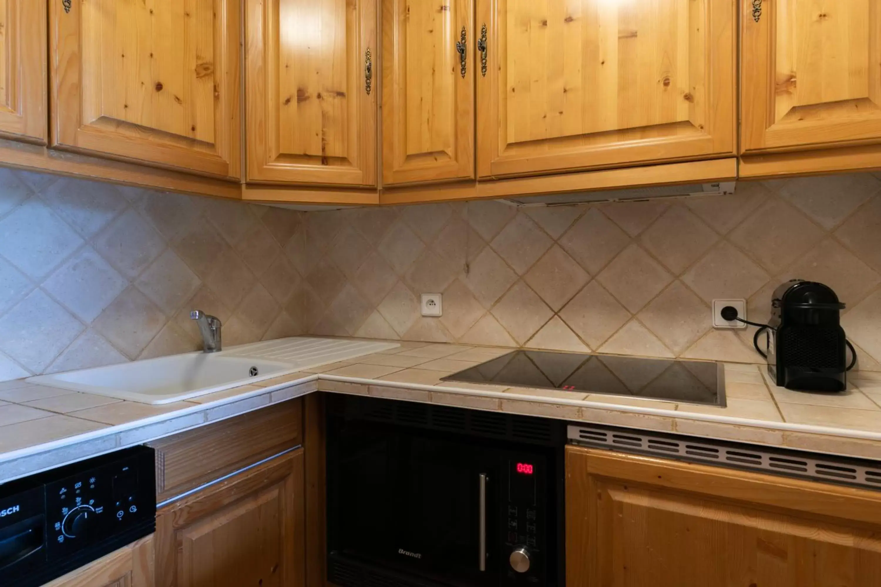 Kitchen or kitchenette, Kitchen/Kitchenette in Les Balcons du Savoy