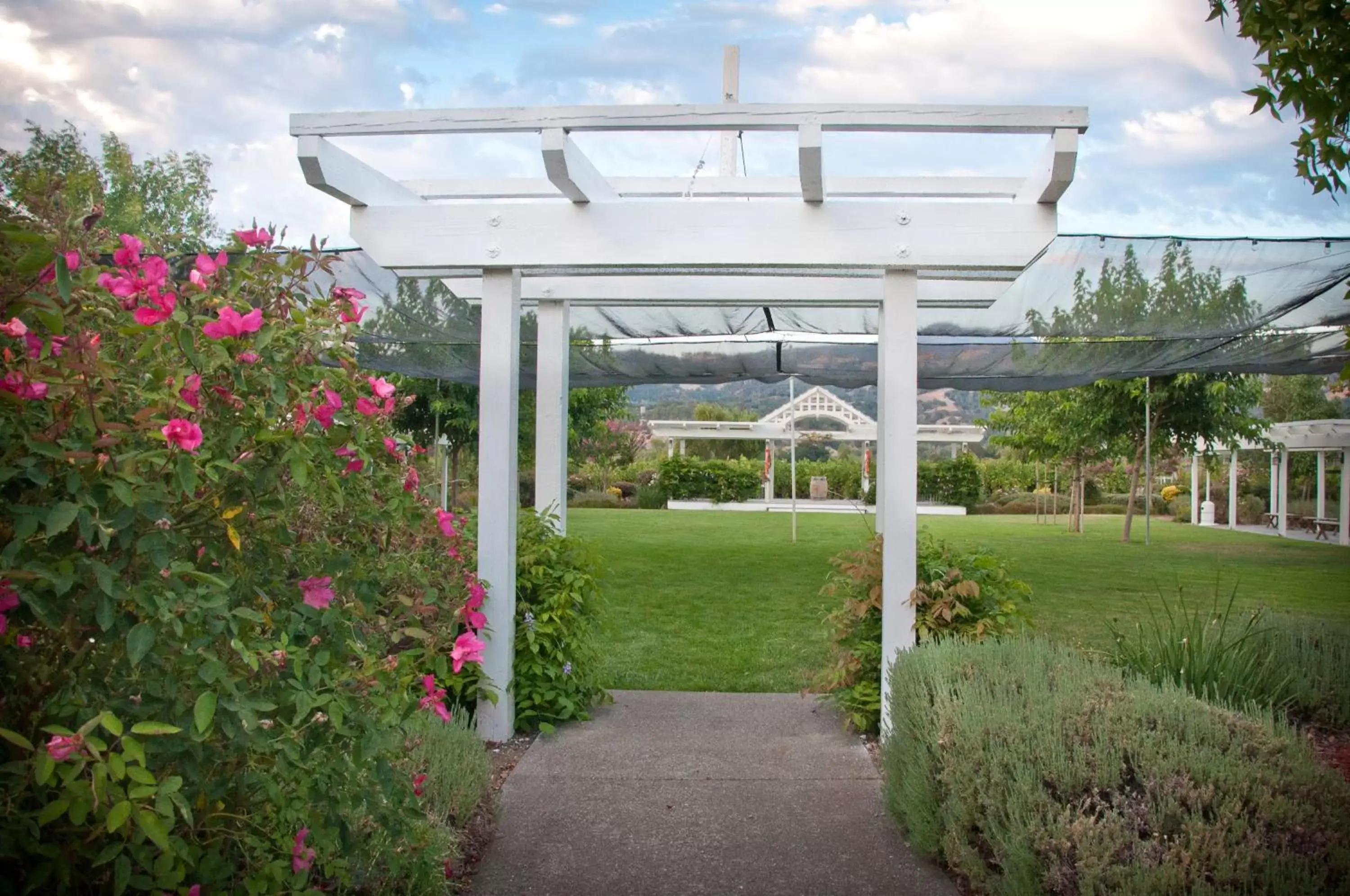 Garden in Geyserville Inn