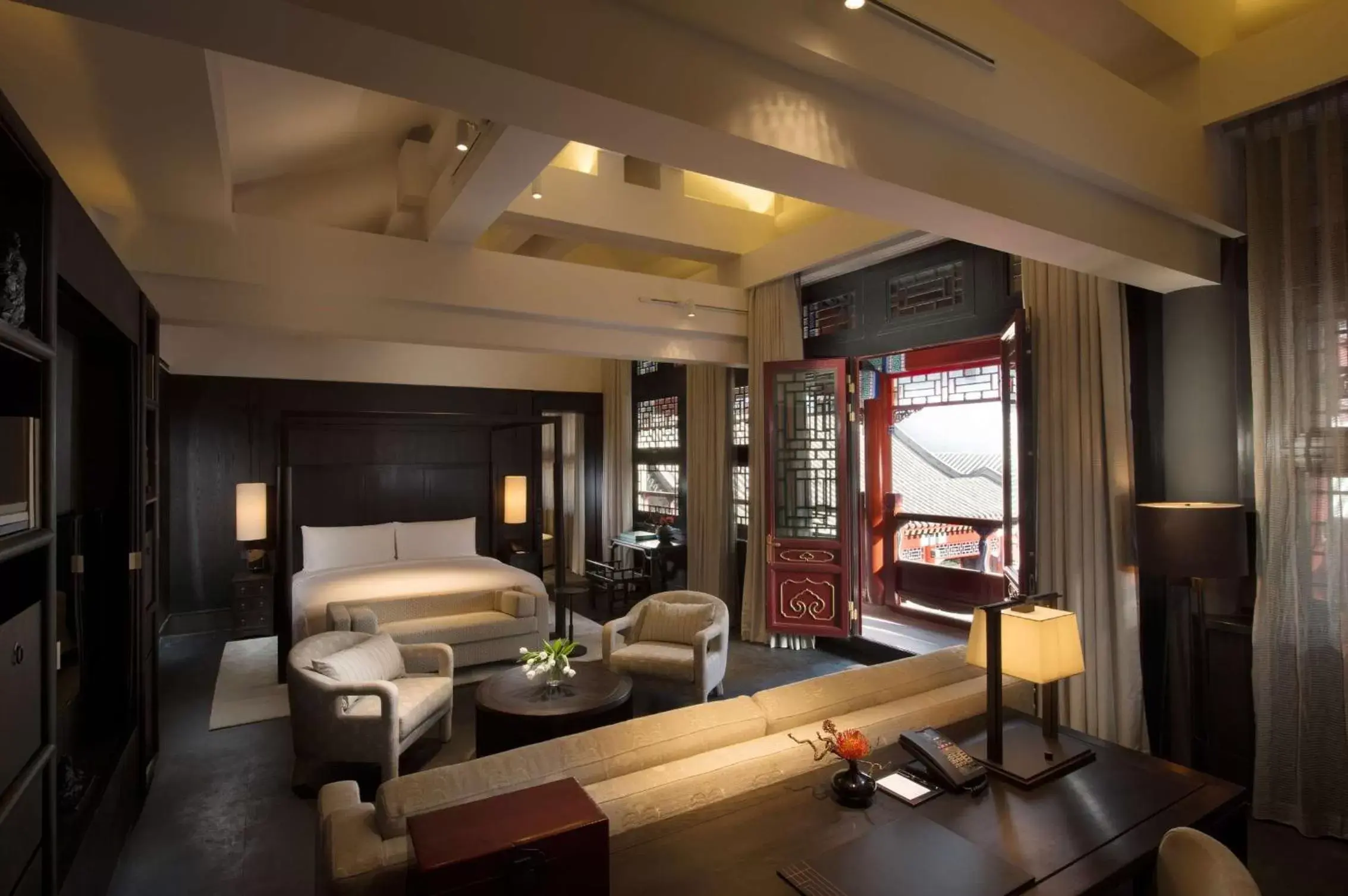 Bed, Seating Area in Waldorf Astoria Beijing