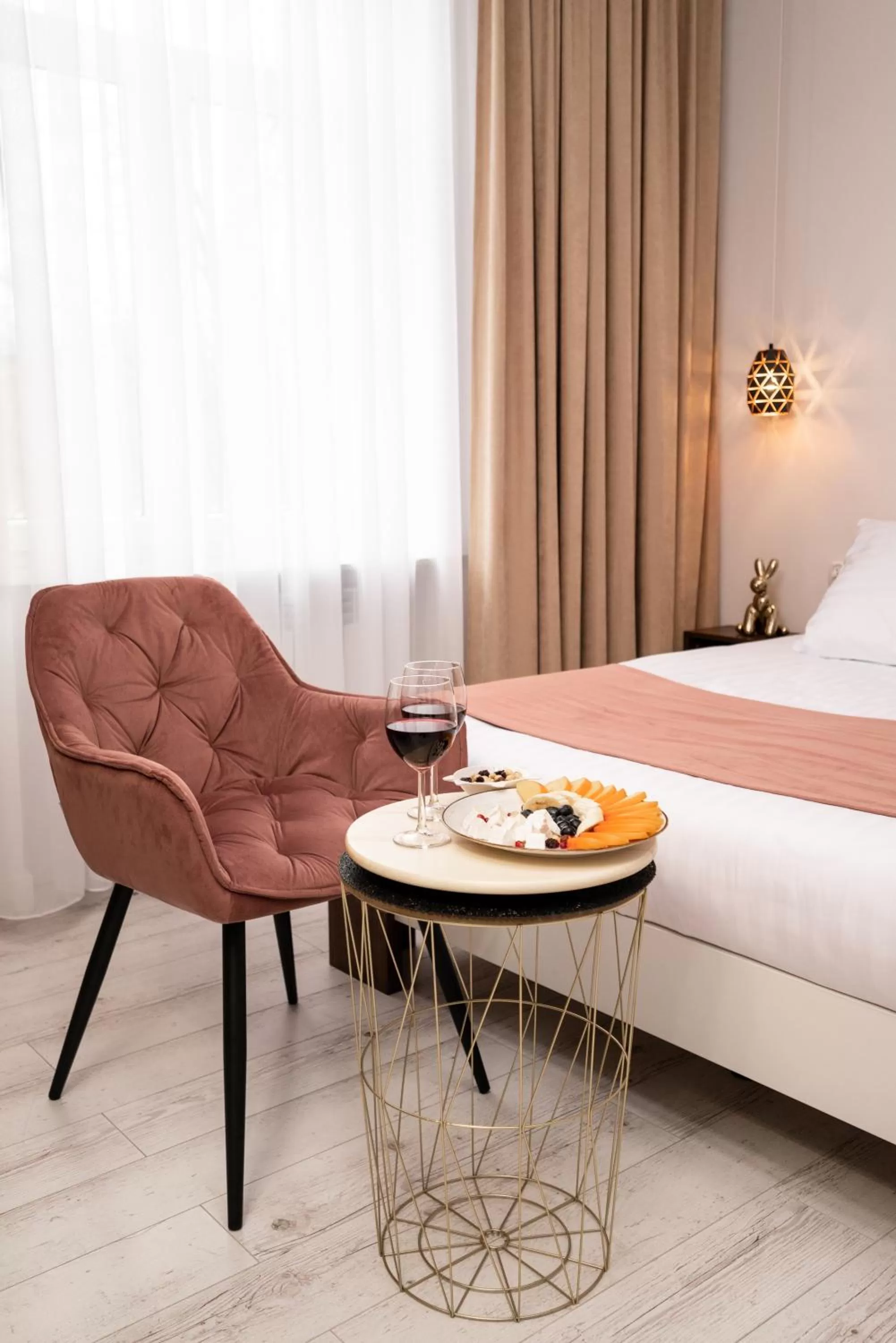 Bed in Hive Family House