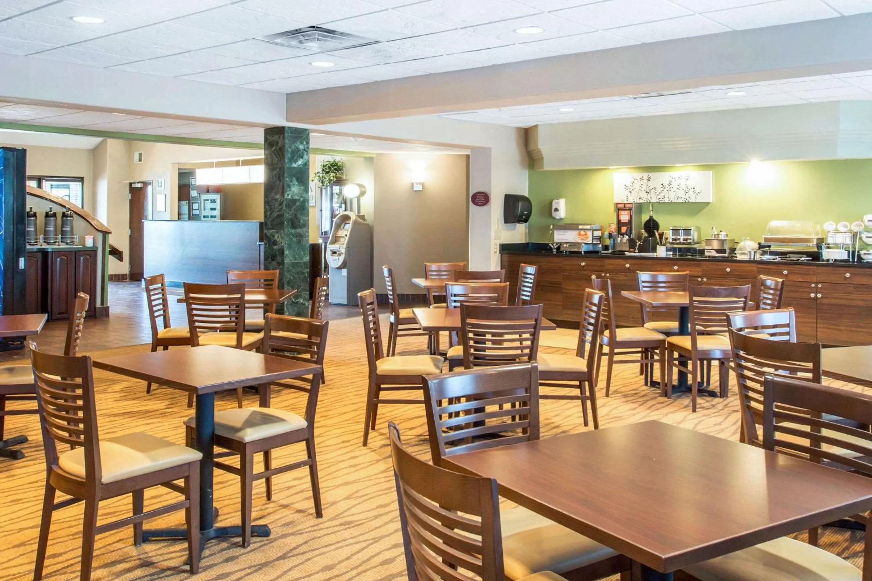 Restaurant/places to eat in Sleep Inn & Suites Oregon - Toledo