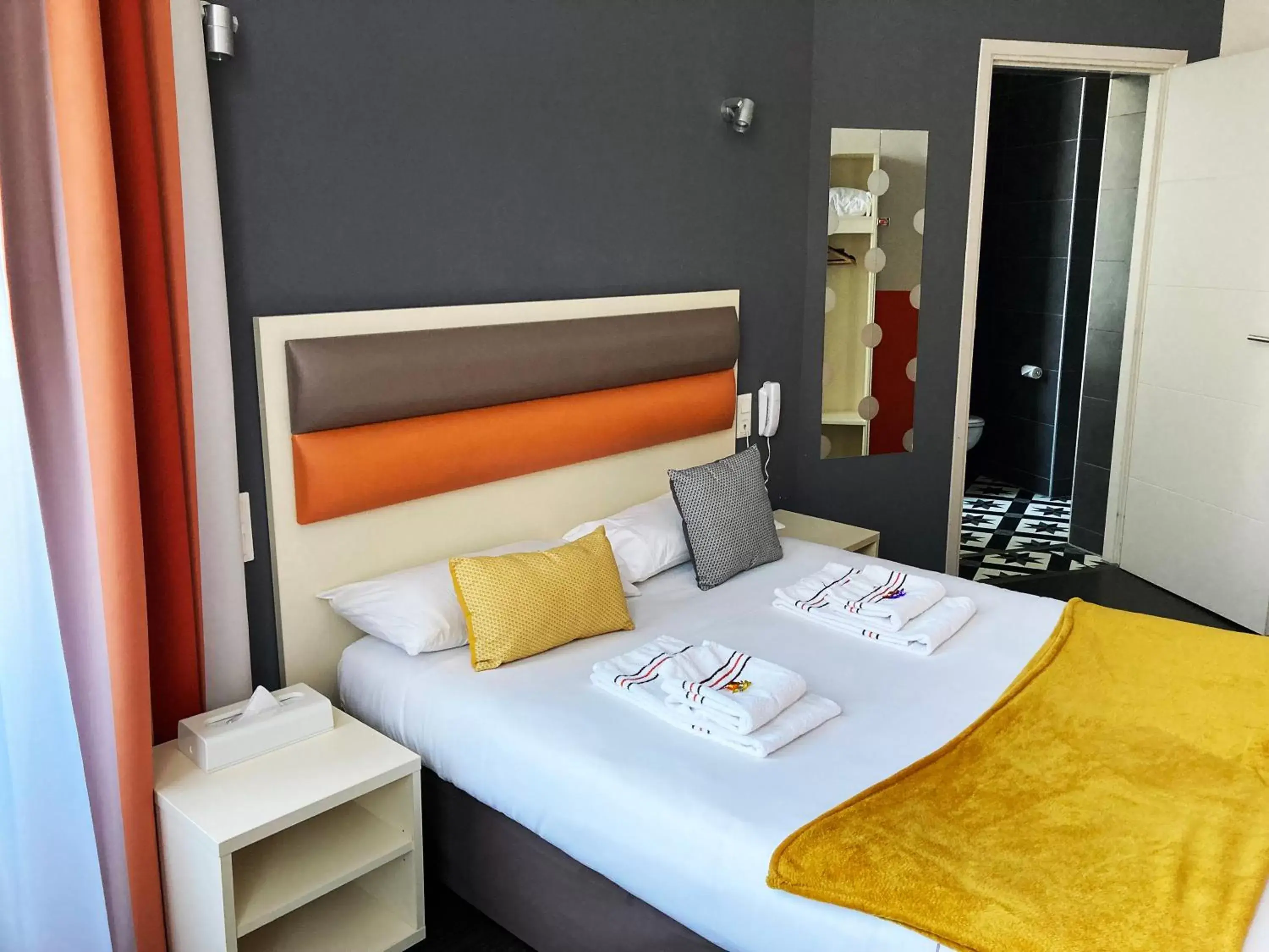 Bedroom, Bed in Adonis Hotel Strasbourg