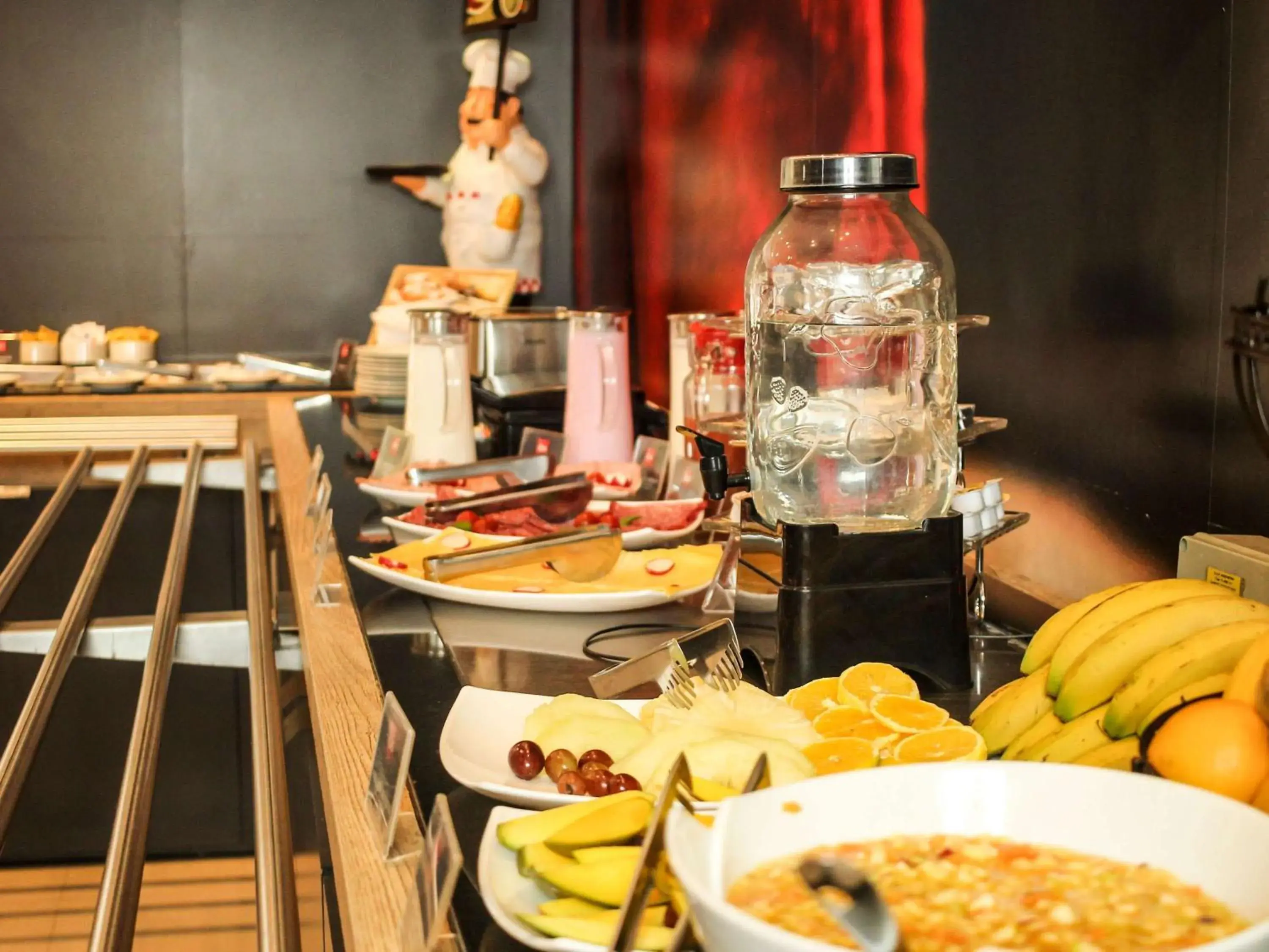 Breakfast, Restaurant/Places to Eat in ibis Asuncion