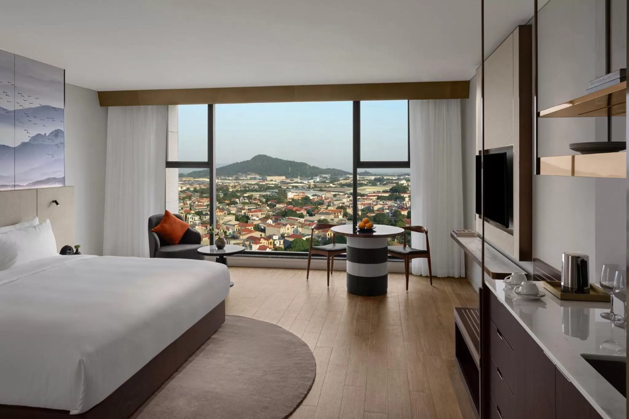 Photo of the whole room, Bed in Crowne Plaza Vinh Yen City Centre by IHG