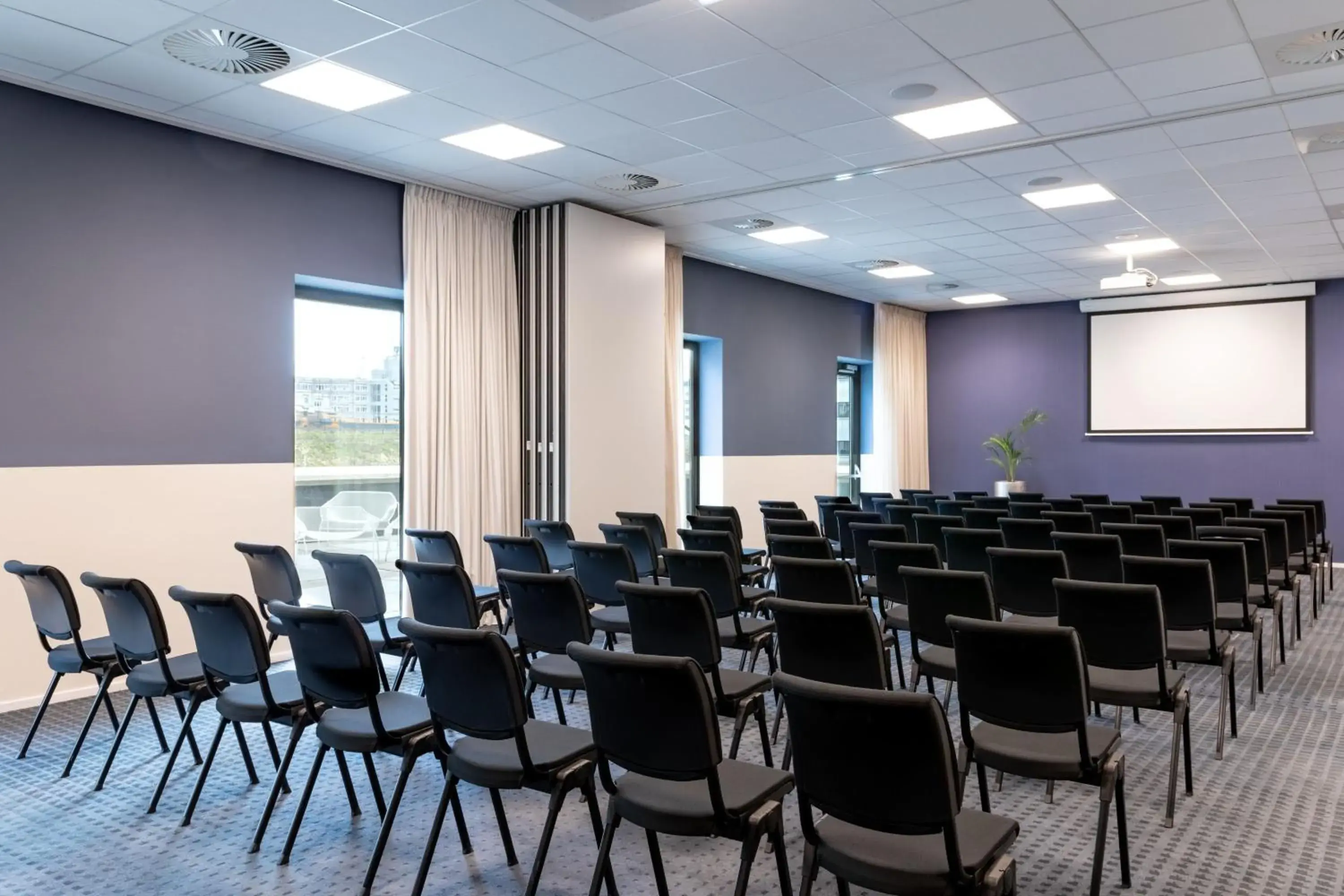 Meeting/conference room in Courtyard by Marriott Amsterdam Arena Atlas