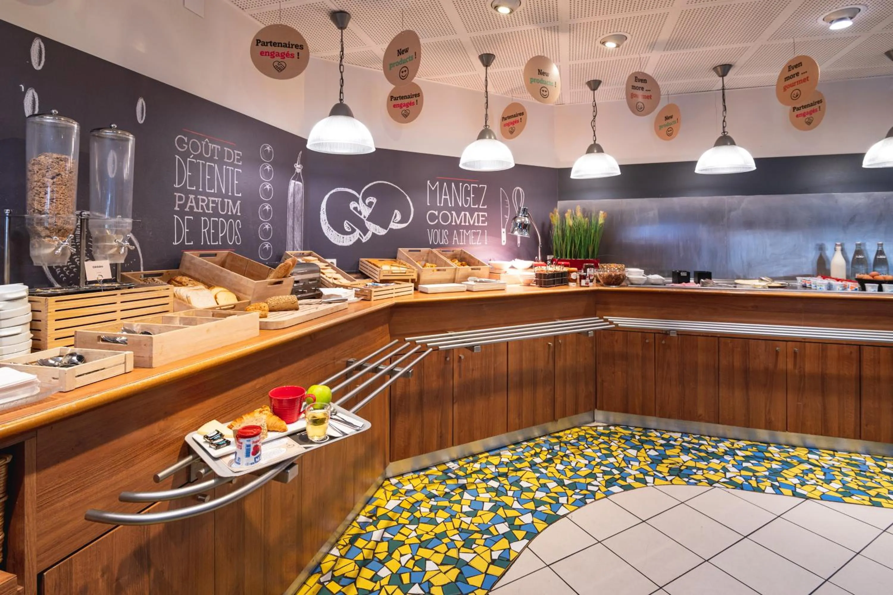 Breakfast in B&B HOTEL Rouen Centre Rive Droite