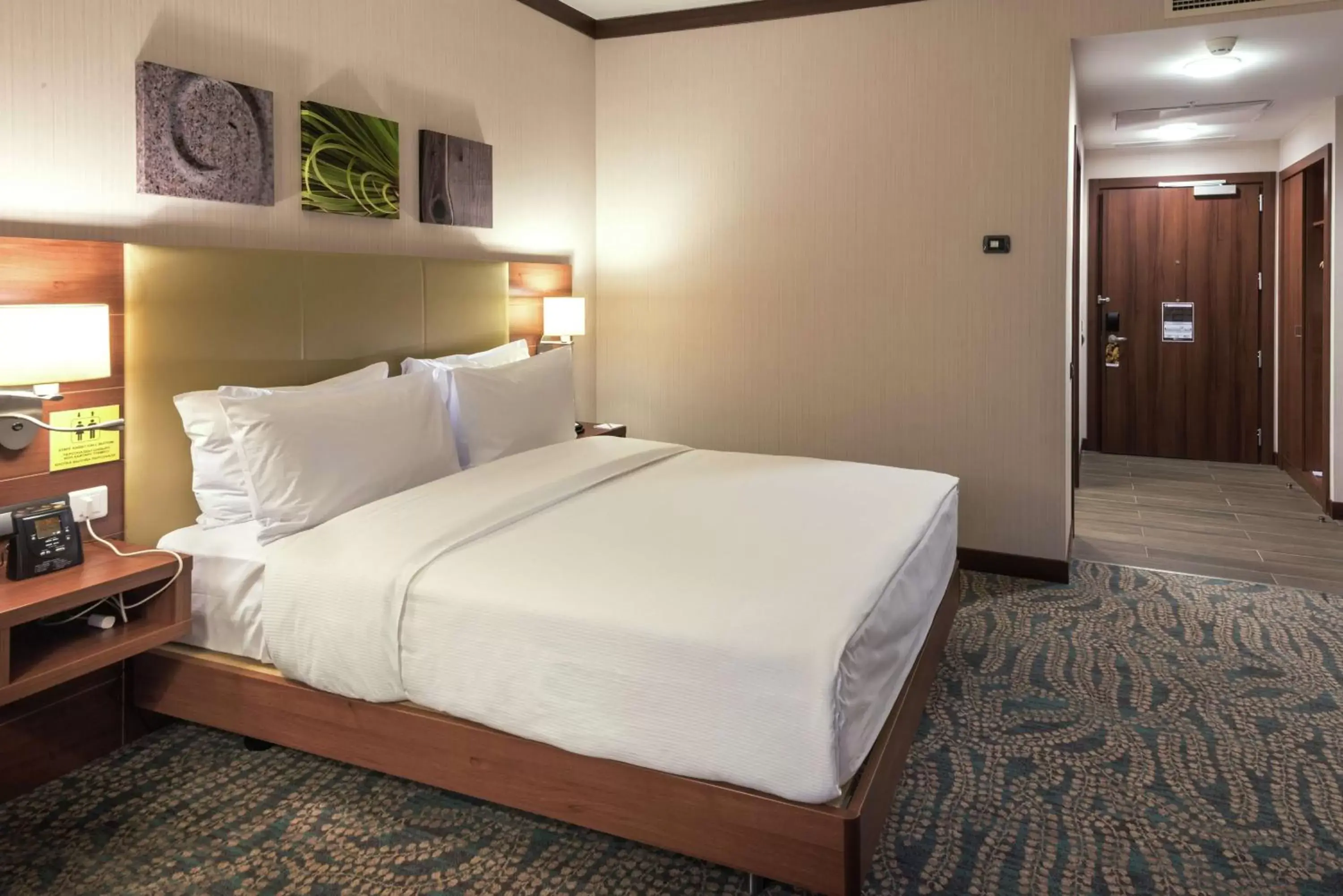 Photo of the whole room, Bed in Hilton Garden Inn Astana