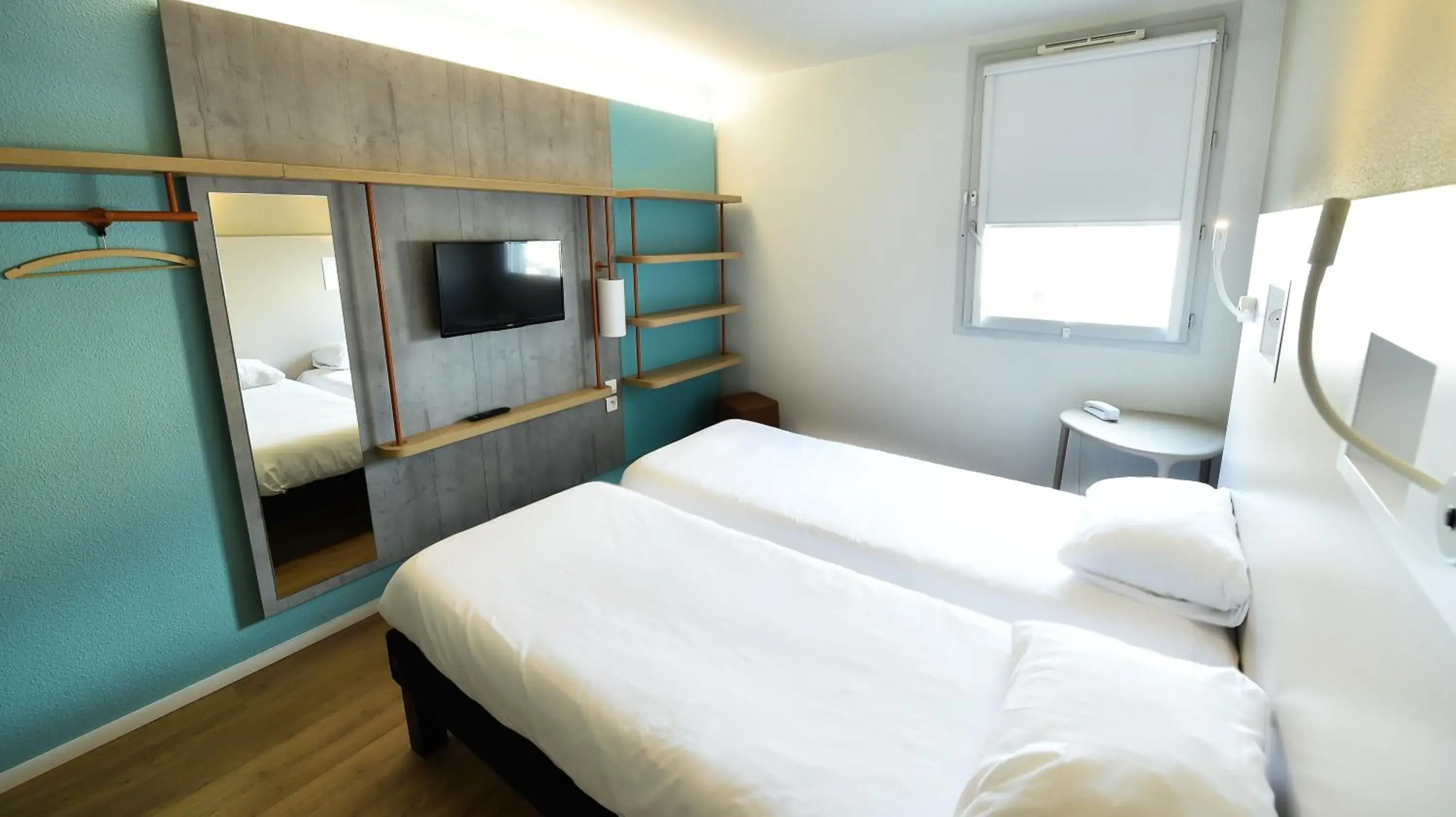 Bed in Ibis budget Dijon Centre Clemenceau