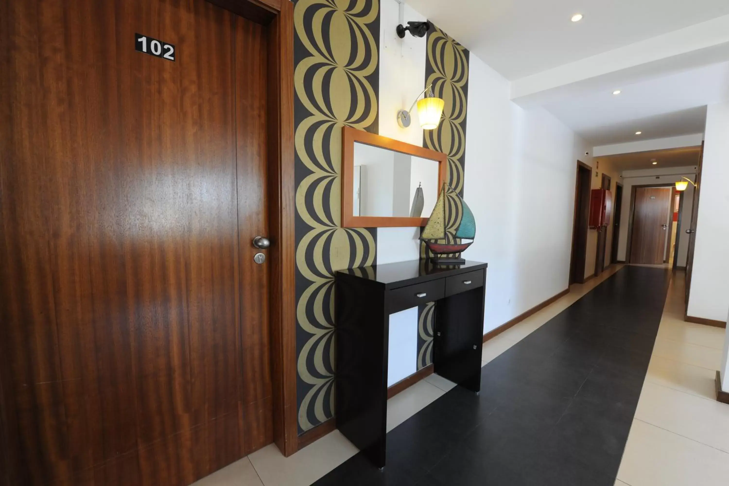 Area and facilities, Lobby/Reception in Inn Luanda